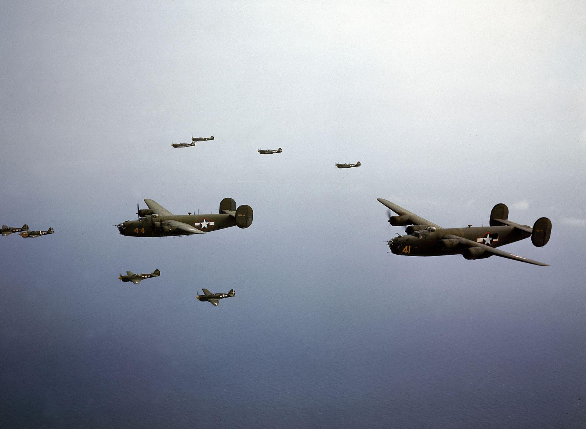 1920x1408 Ww2 Airplanes Wallpaperx1408