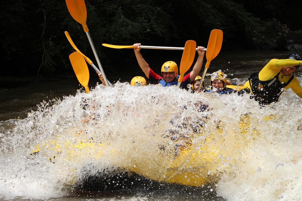 1280x853 Rafting Wave Adventure