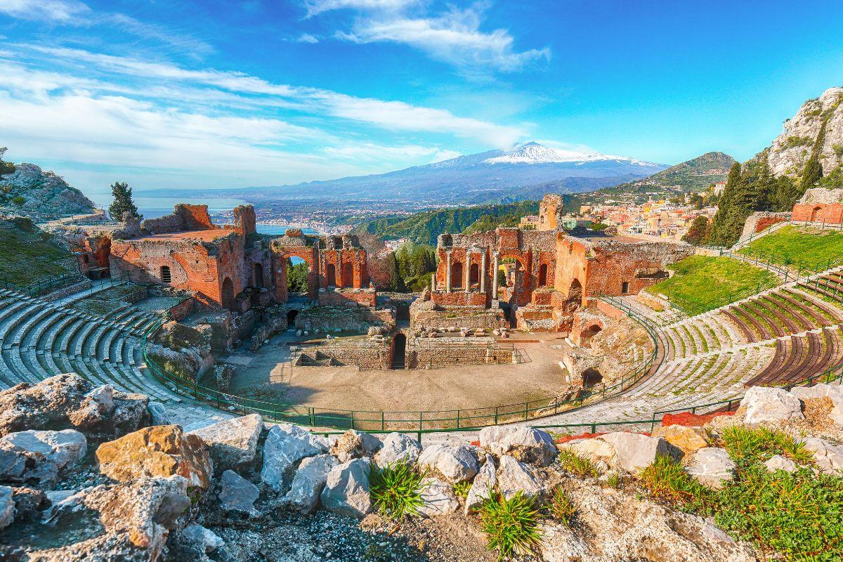 Taormina Wallpapers - Top Free Taormina Backgrounds - WallpaperAccess