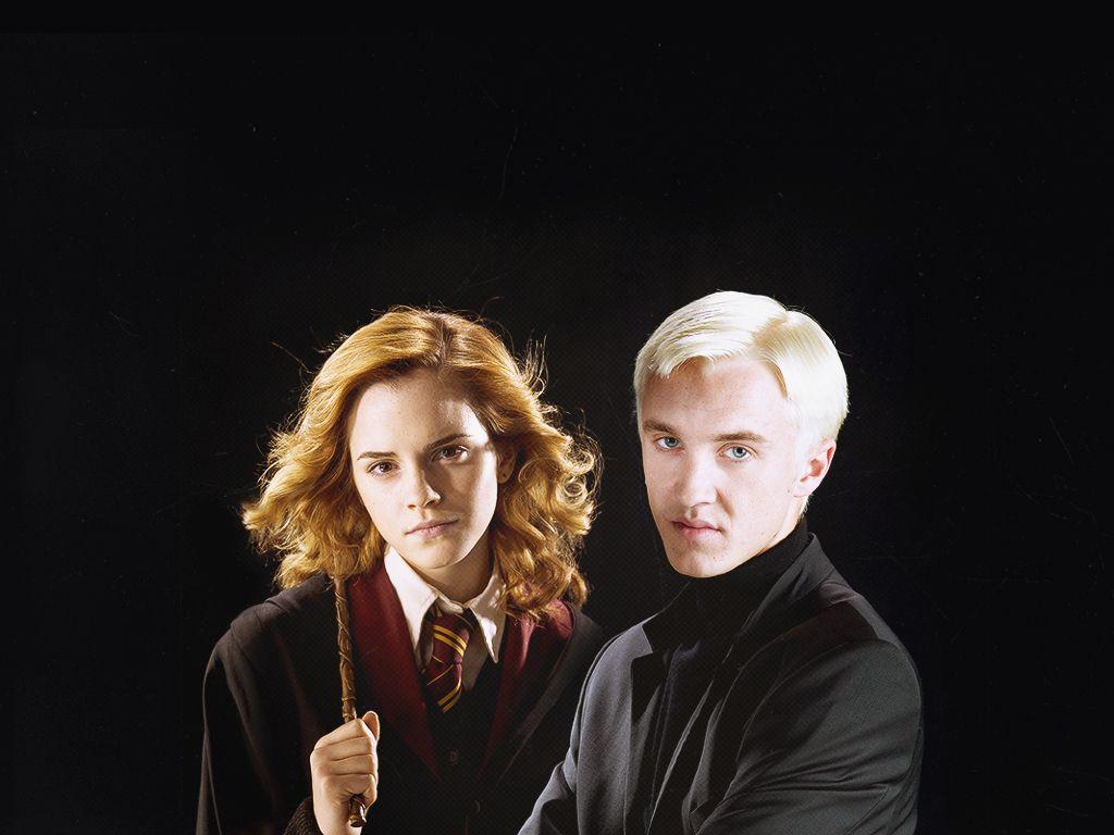 1024x768 Malfoy and Hermione Wallpaper