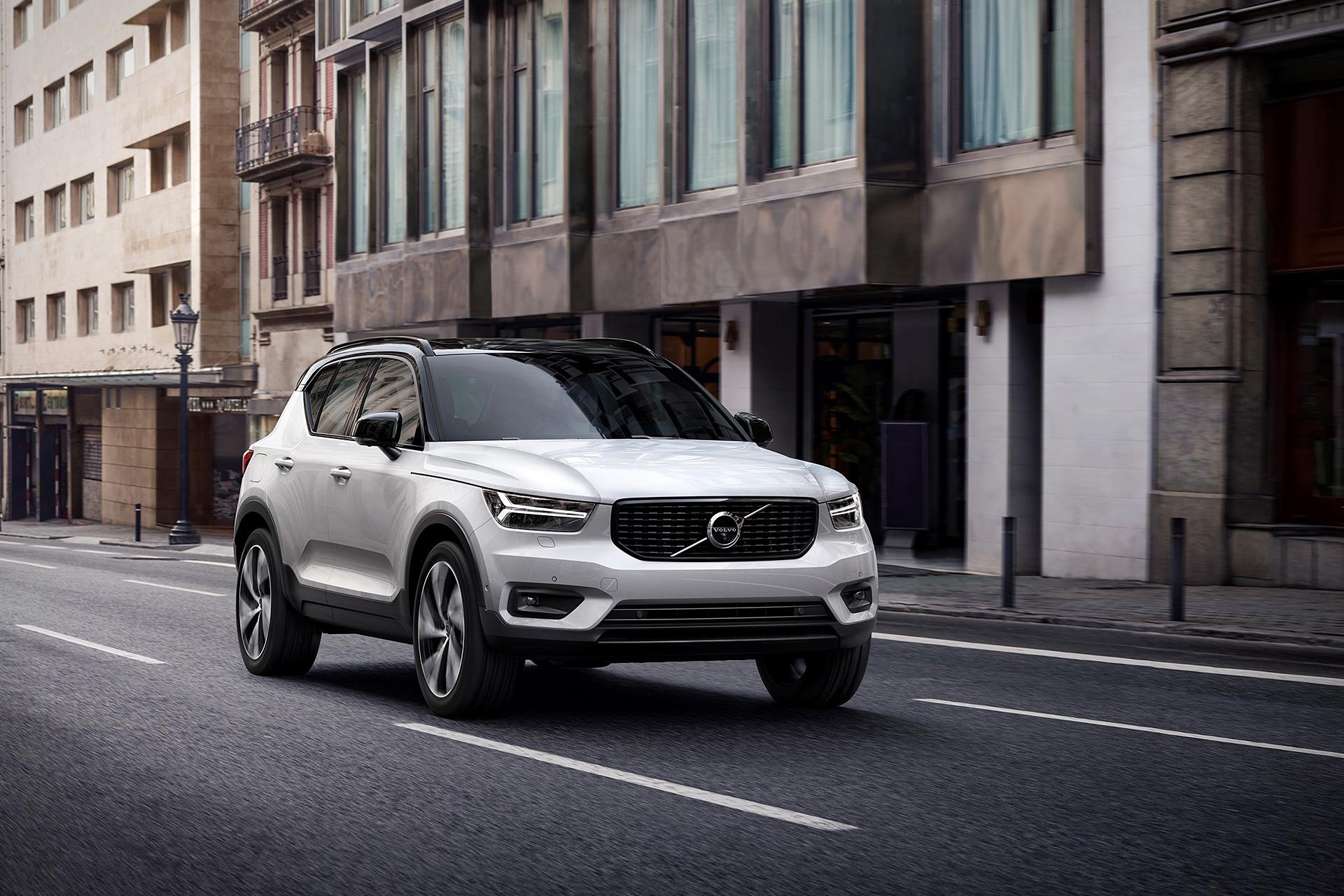 1920x1280 Volvo XC40 SUV