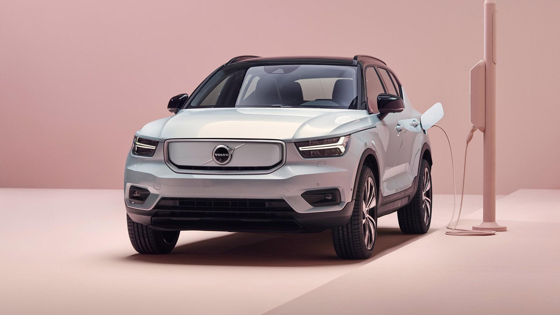 1920x1080 Volvo XC40 Recharge: A Grown Up