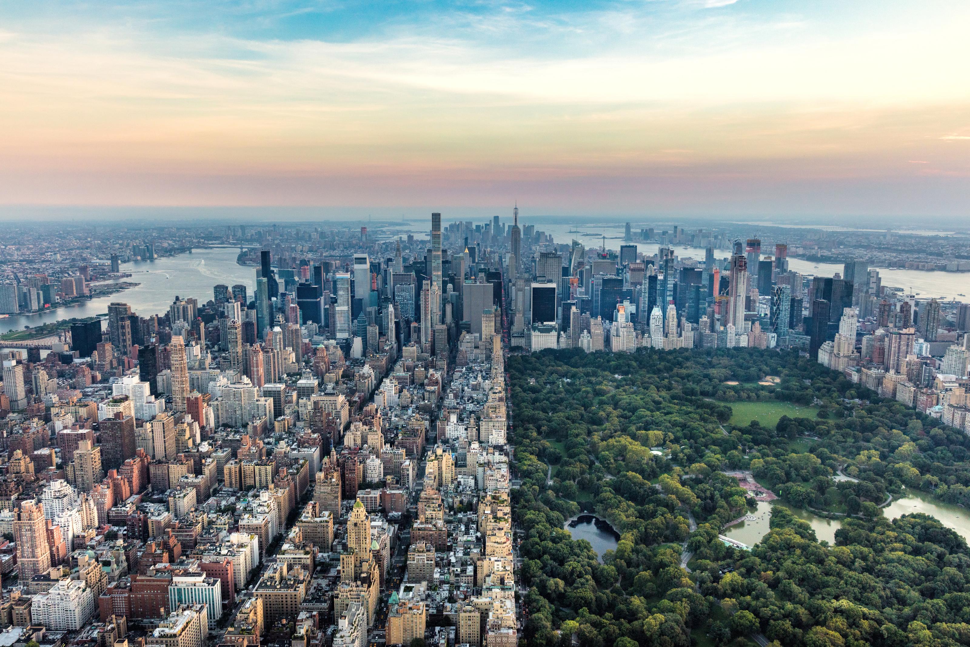 3200x2133 New York, Central Park Mural