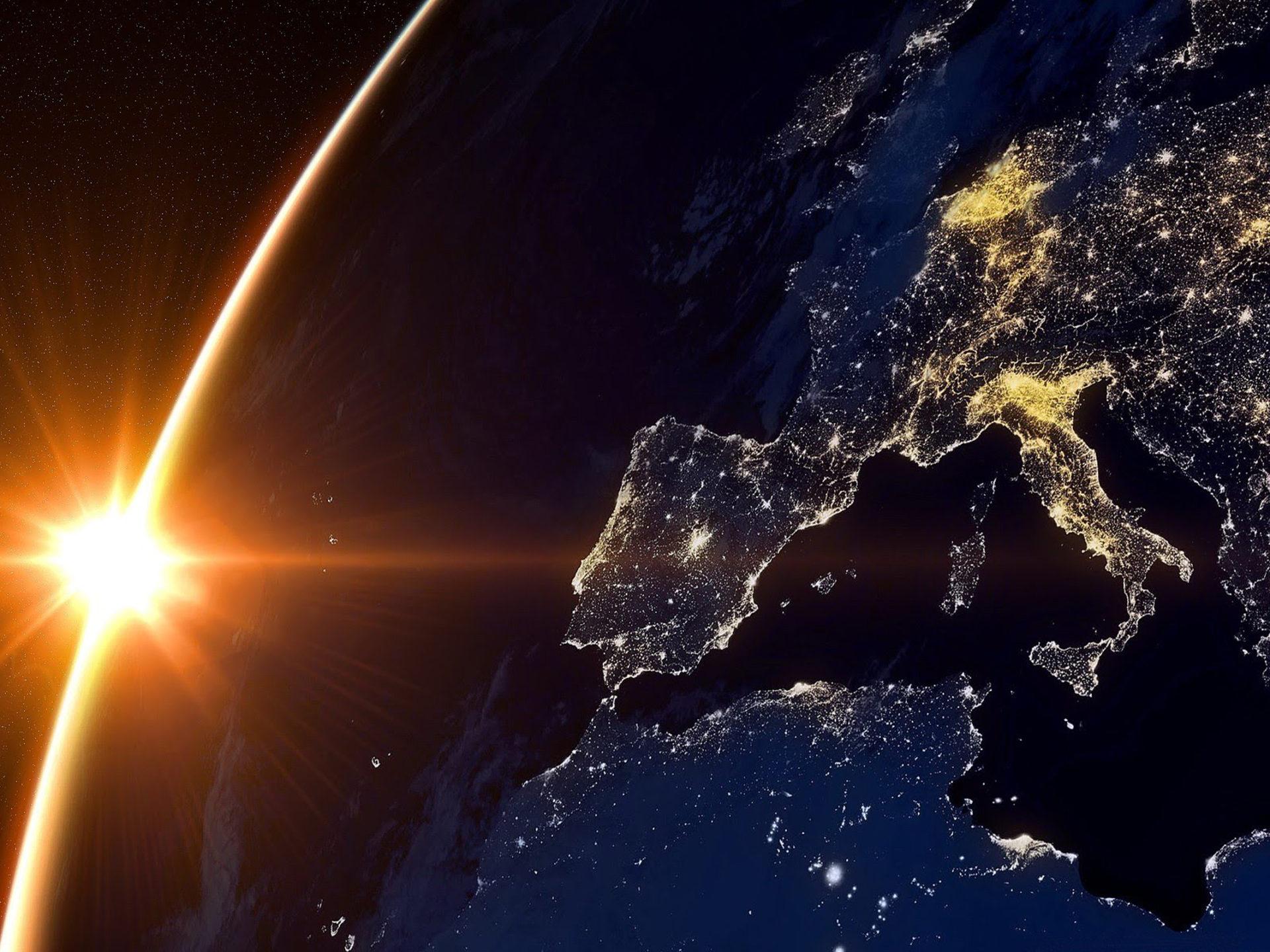 1920x1440 Sun And Earth From Space Europe Night