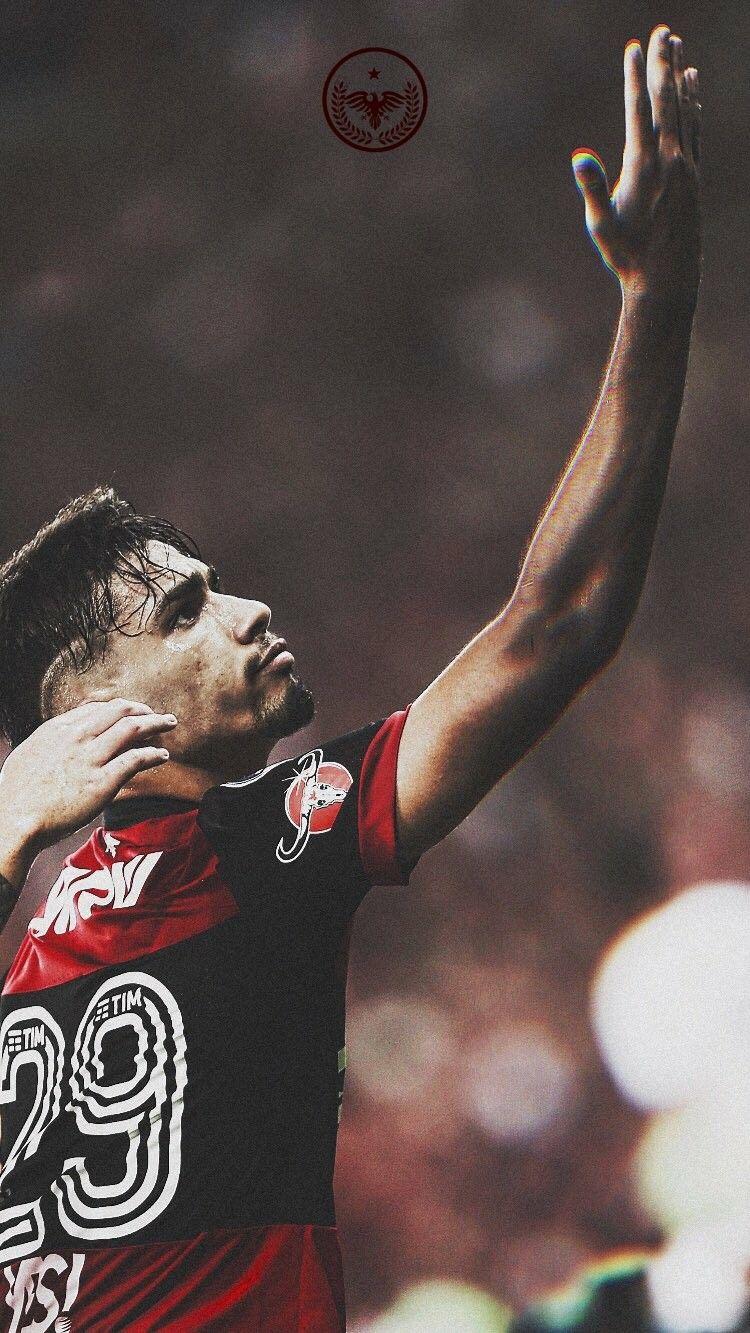 750x1333 Lucas Paquetá Wallpaper