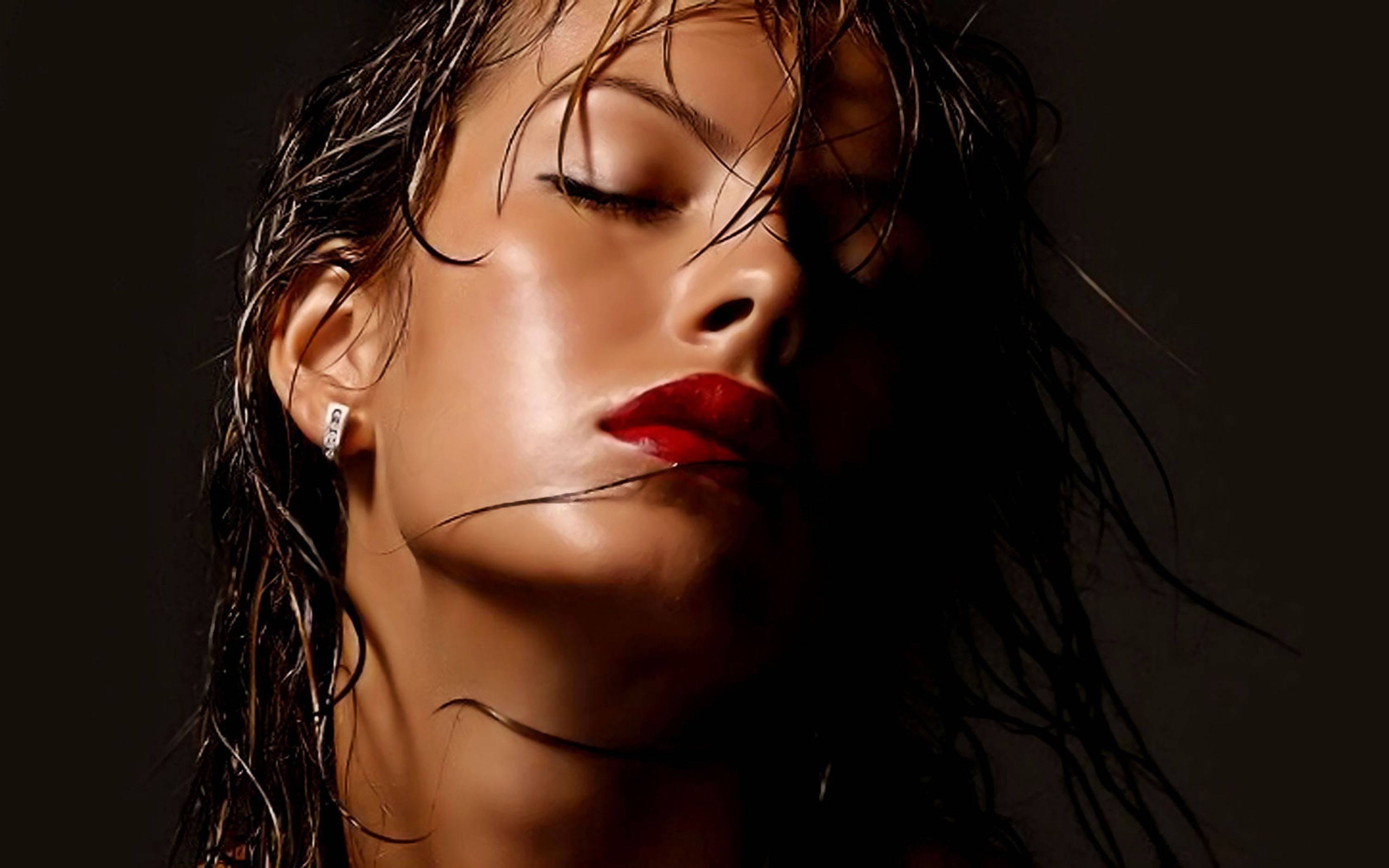 3000x1875 Woman Wallpaper