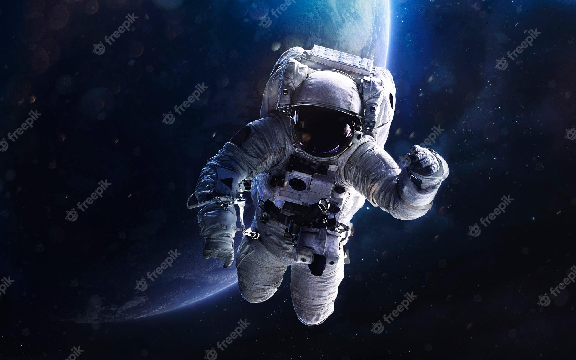 2000x1250 Photo. Astronaut. deep space image