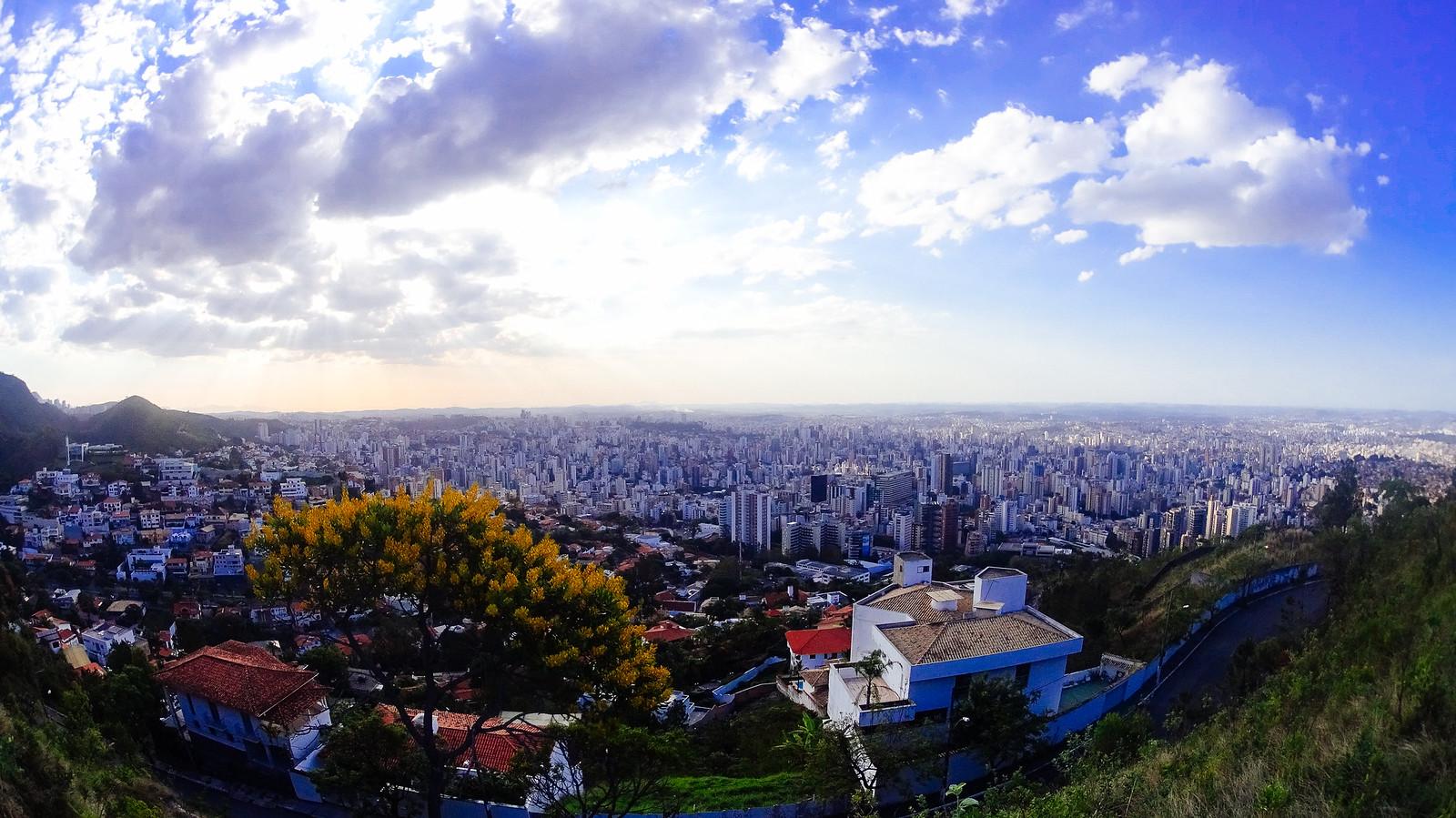 1600x899 Belo Horizonte from Above Praça
