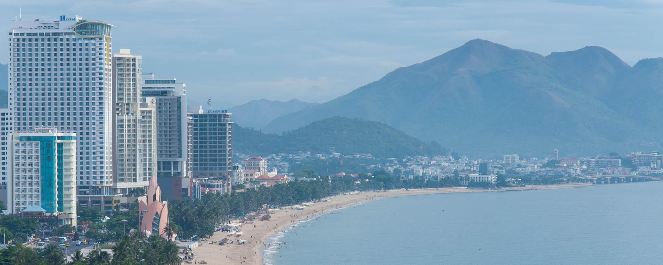 2124x850 Nha Trang in Vietnam