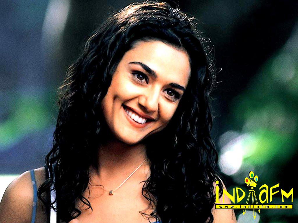 1024x768 Photos Preity Zinta 28