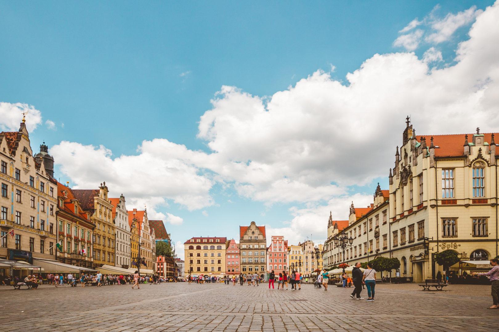 1620x1080 Wrocław how to pronounce it