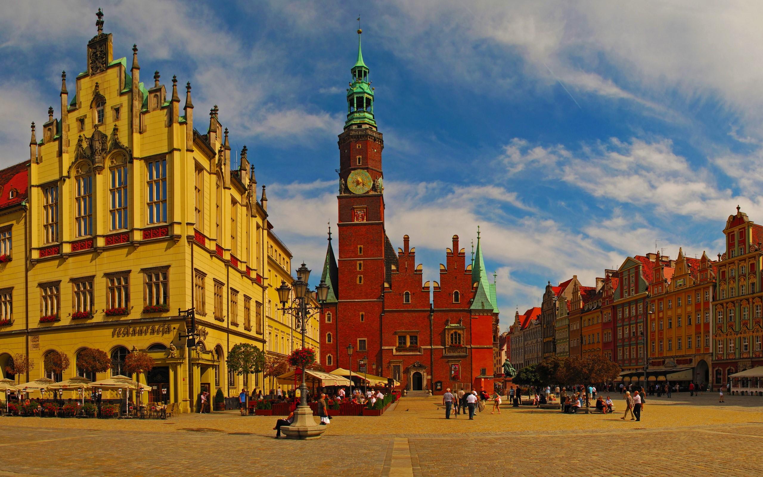 2560x1600 Rynek Ratusz, Houses, Poland