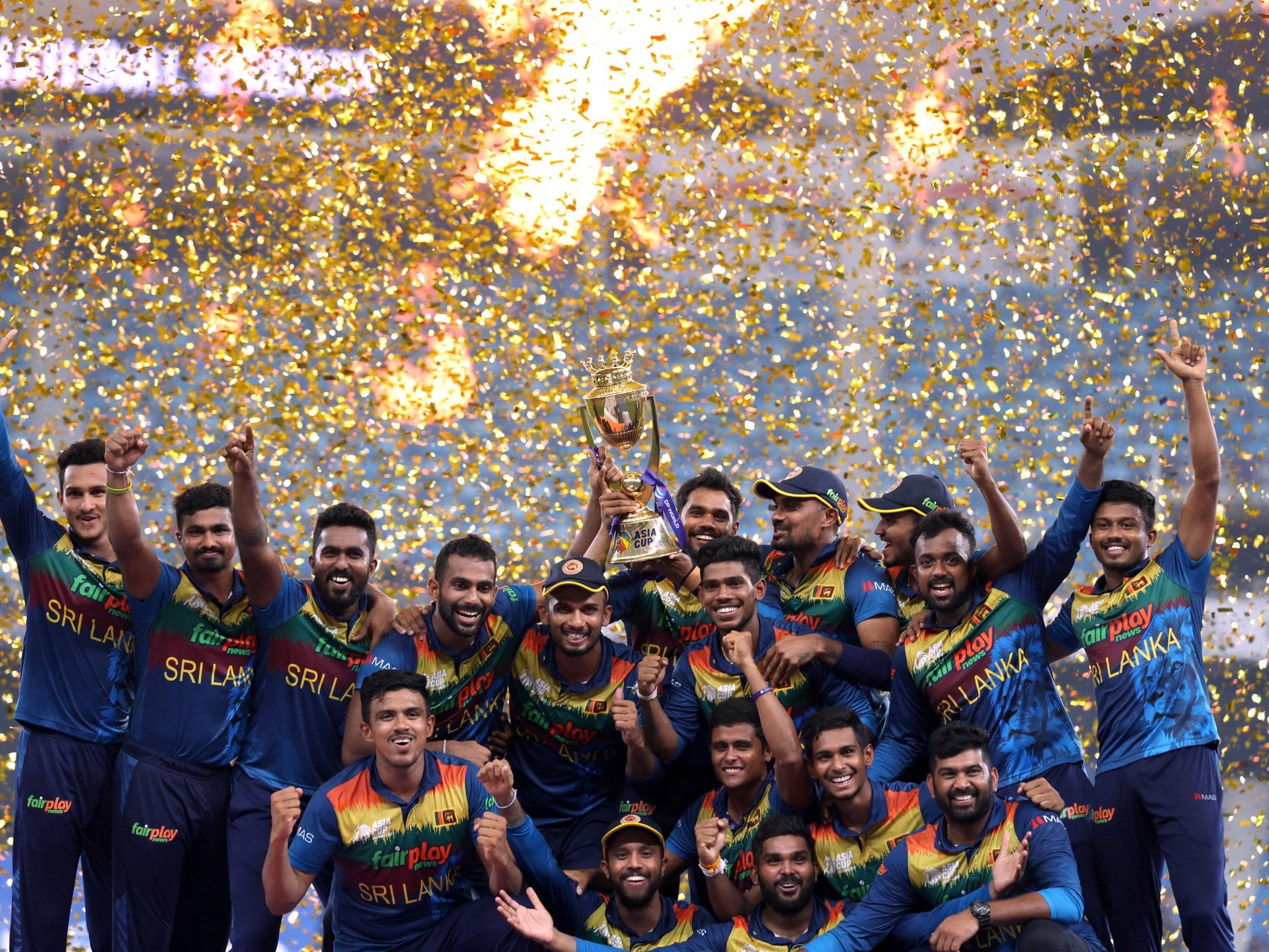 1920x1440 Asia Cup cricket victory lifts spirits