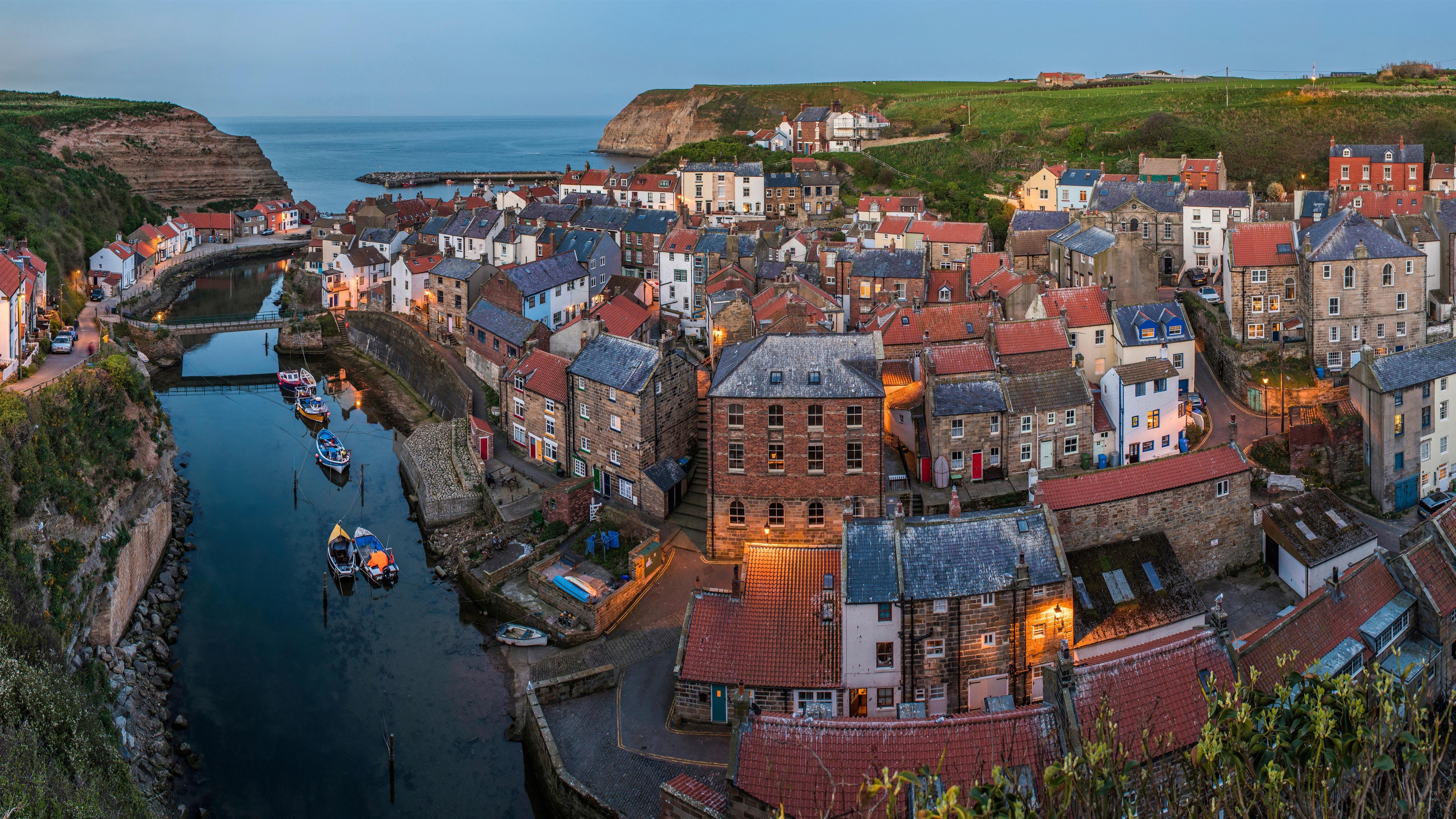 5120x2880 Wallpaper North Sea, North Yorkshire