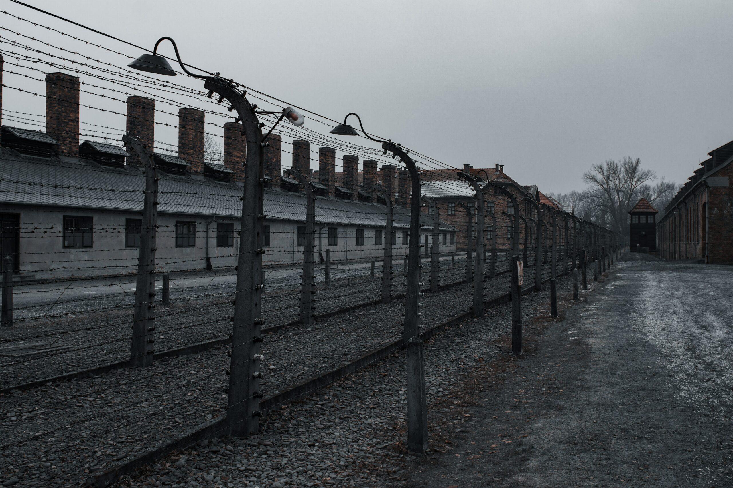 2560x1707 Library to present Holocaust program