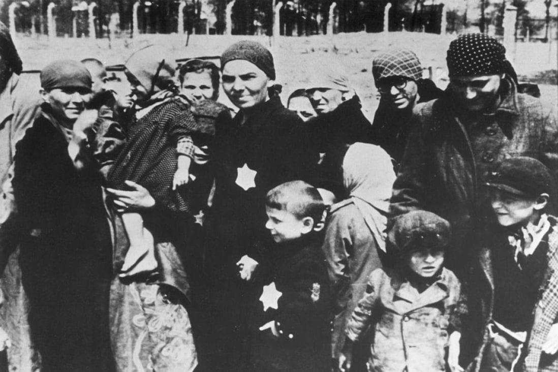 1098x732 Greece marks 80th anniversary