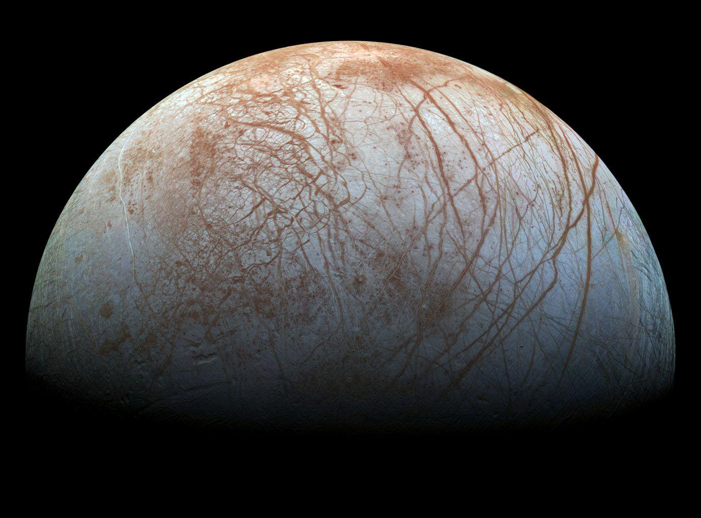 1385x1024 Space Image. Europa's Stunning Surface