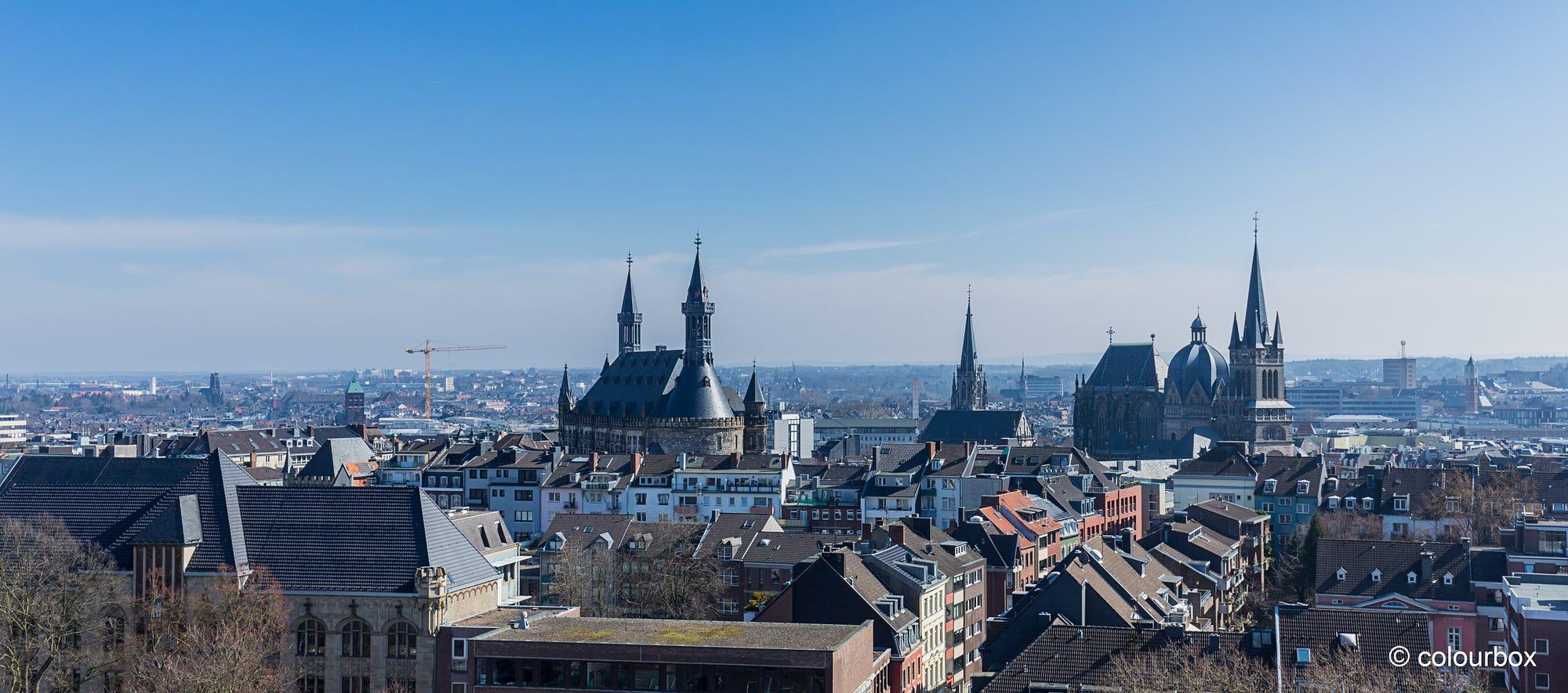 2000x885 Aachen