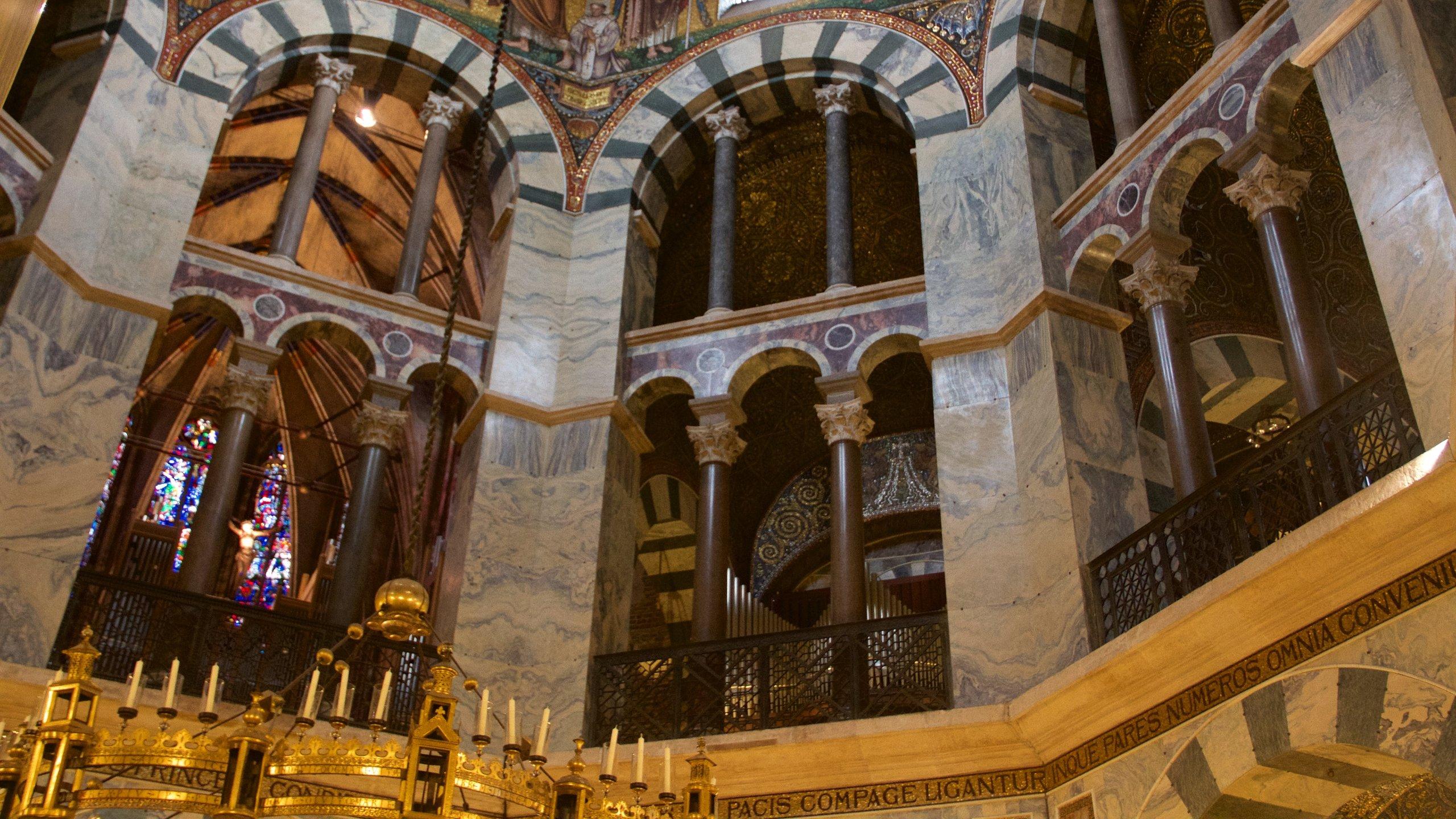 2560x1440 Visit Aachen: 2023 Travel Guide
