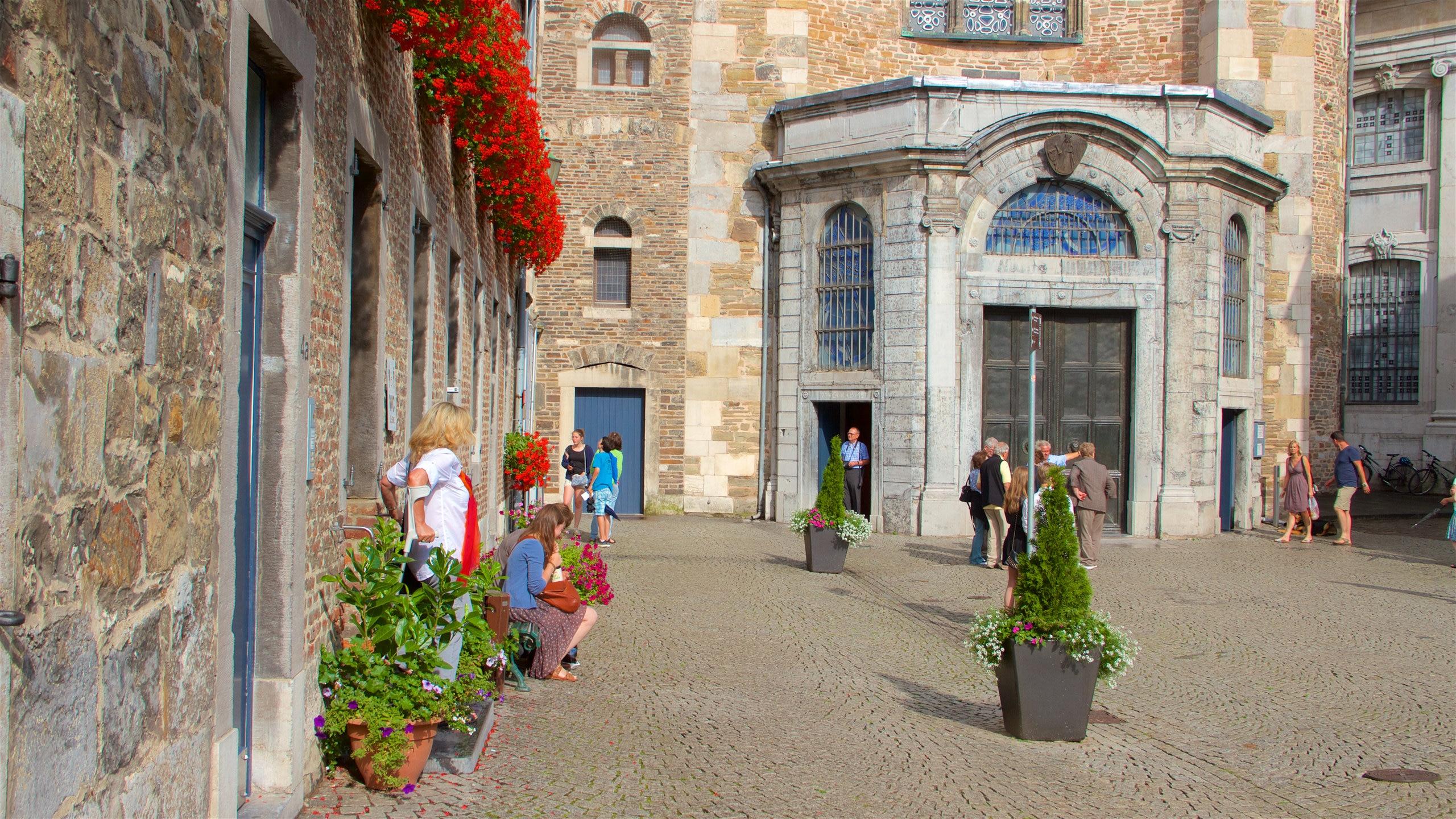 2560x1440 Visit Aachen: 2023 Travel Guide