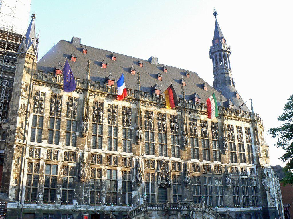 1024x768 Aachen Wallpaper