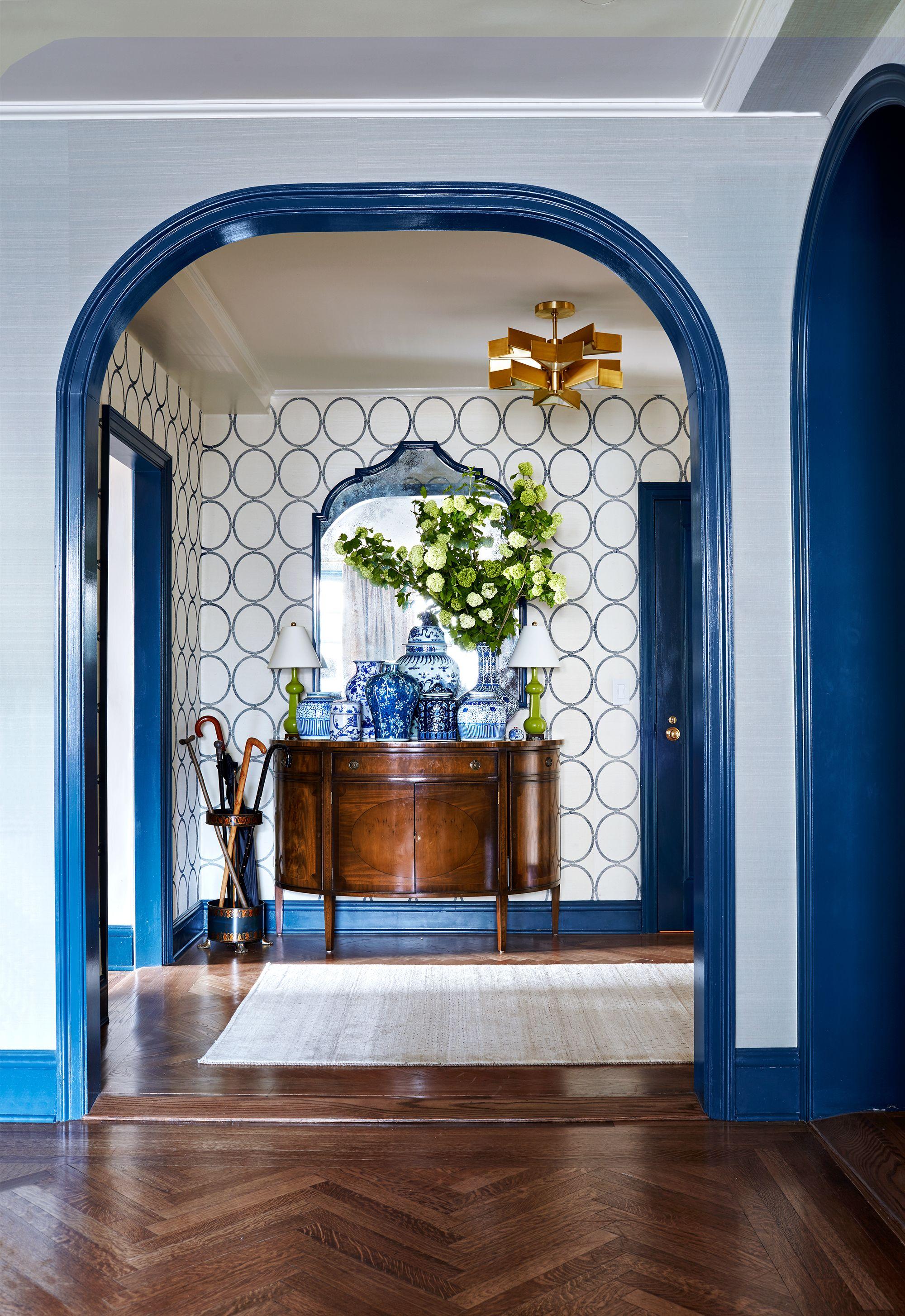 2000x2908 Stylish Hallway Wallpaper Ideas