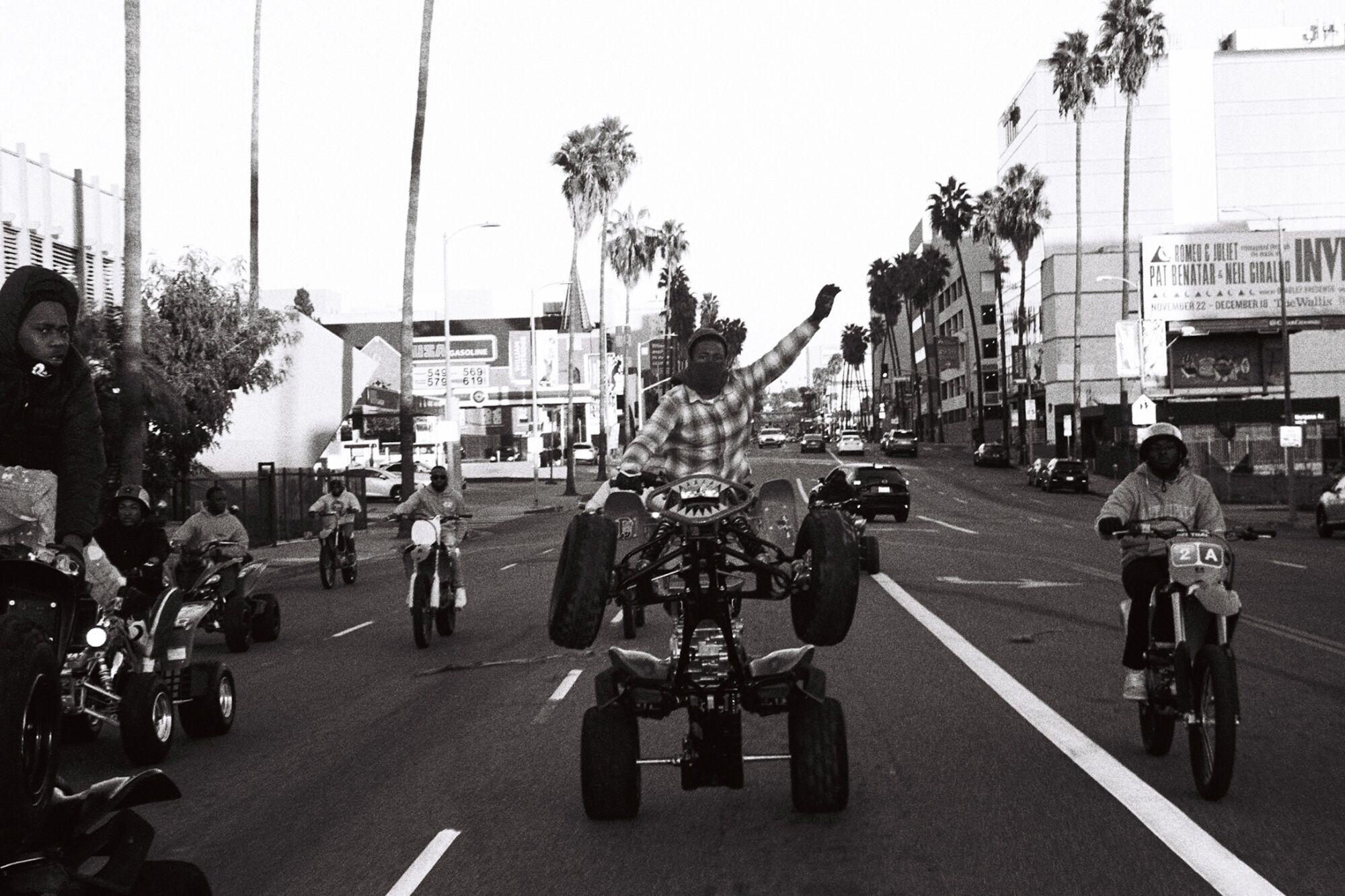 2000x1333 L.A. dirt bike riders find freedom
