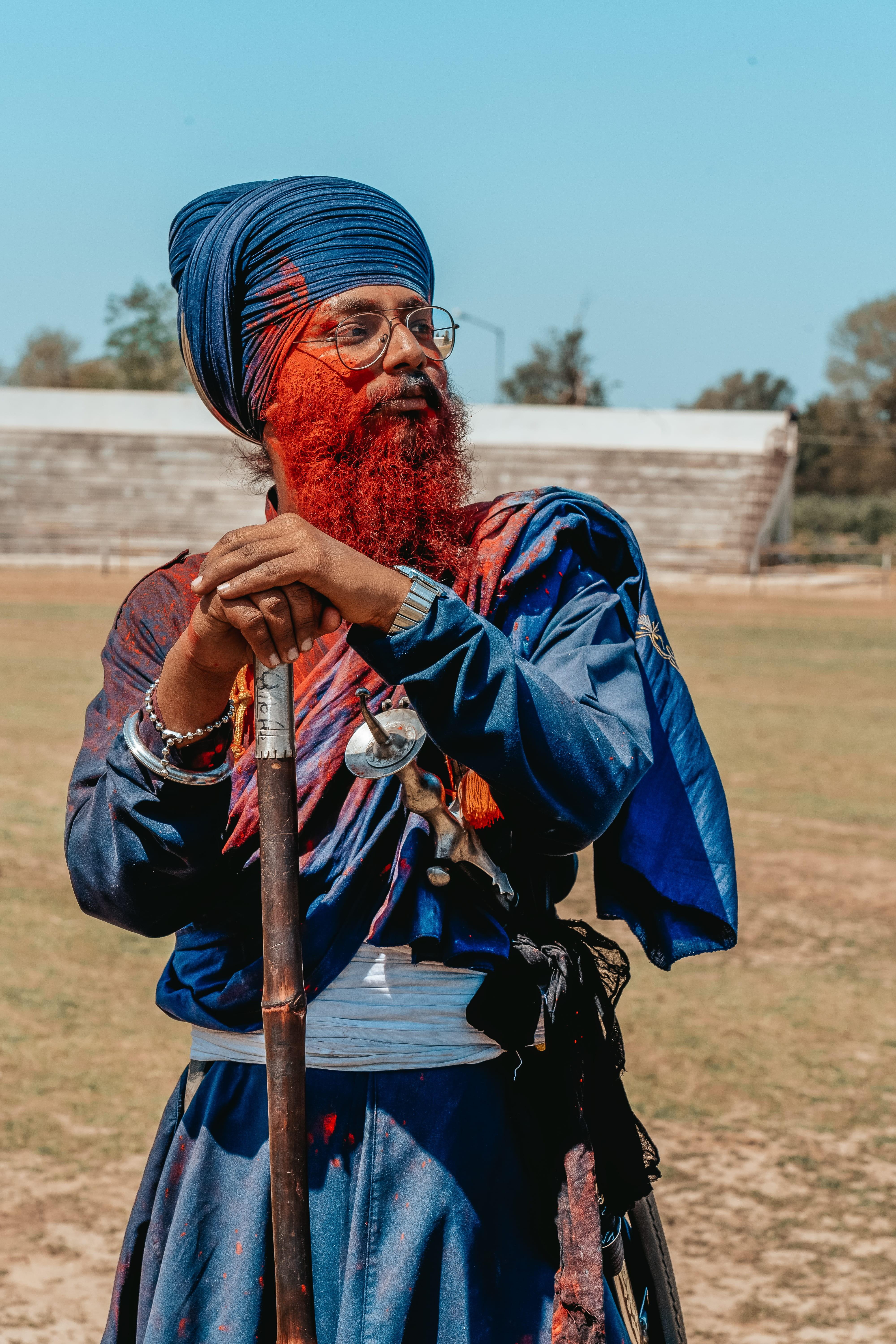 4000x6000 man, sleeved, face, sikh, wearing