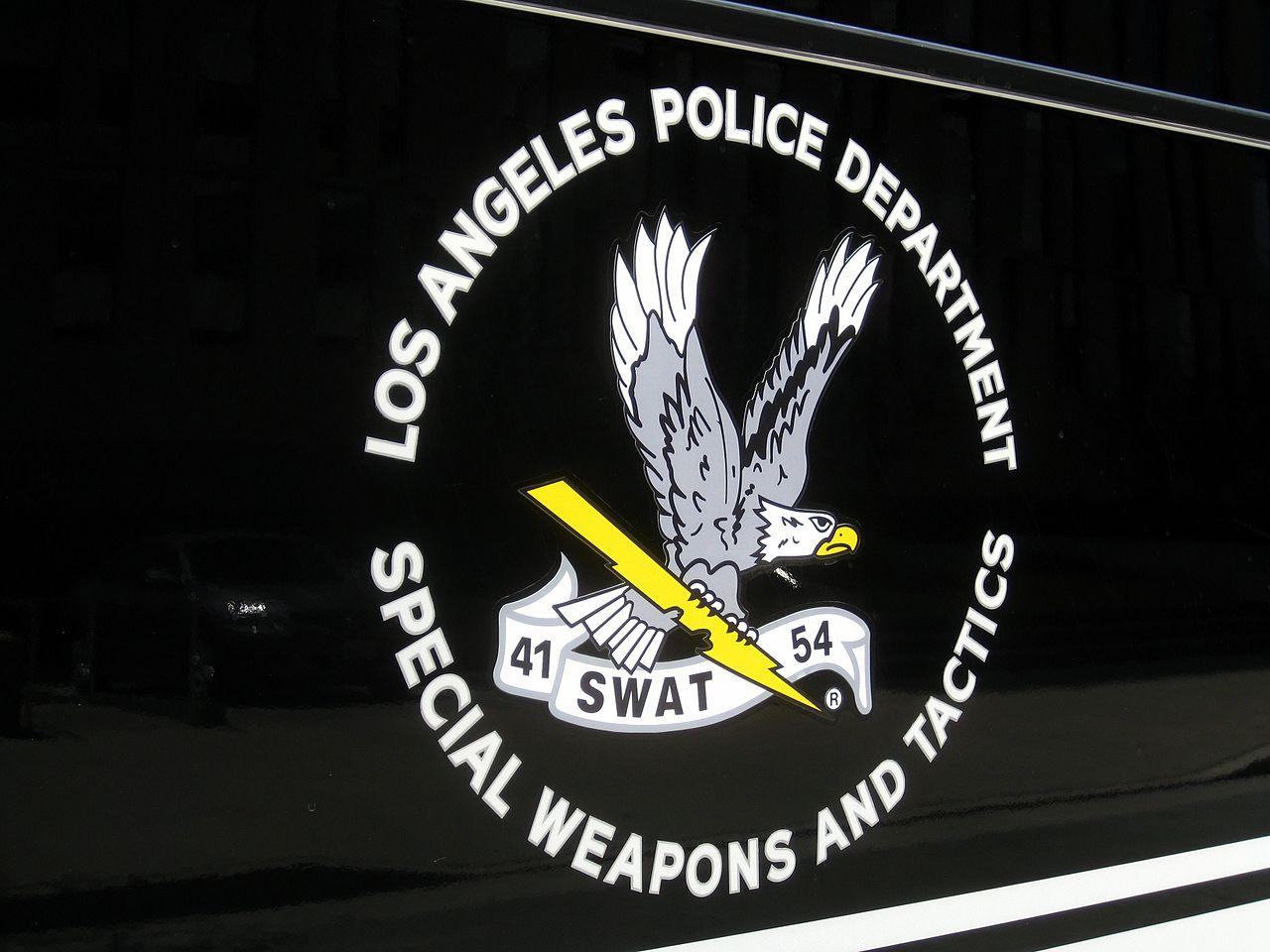 1280x960 LAPD 41 SWAT 54 on a