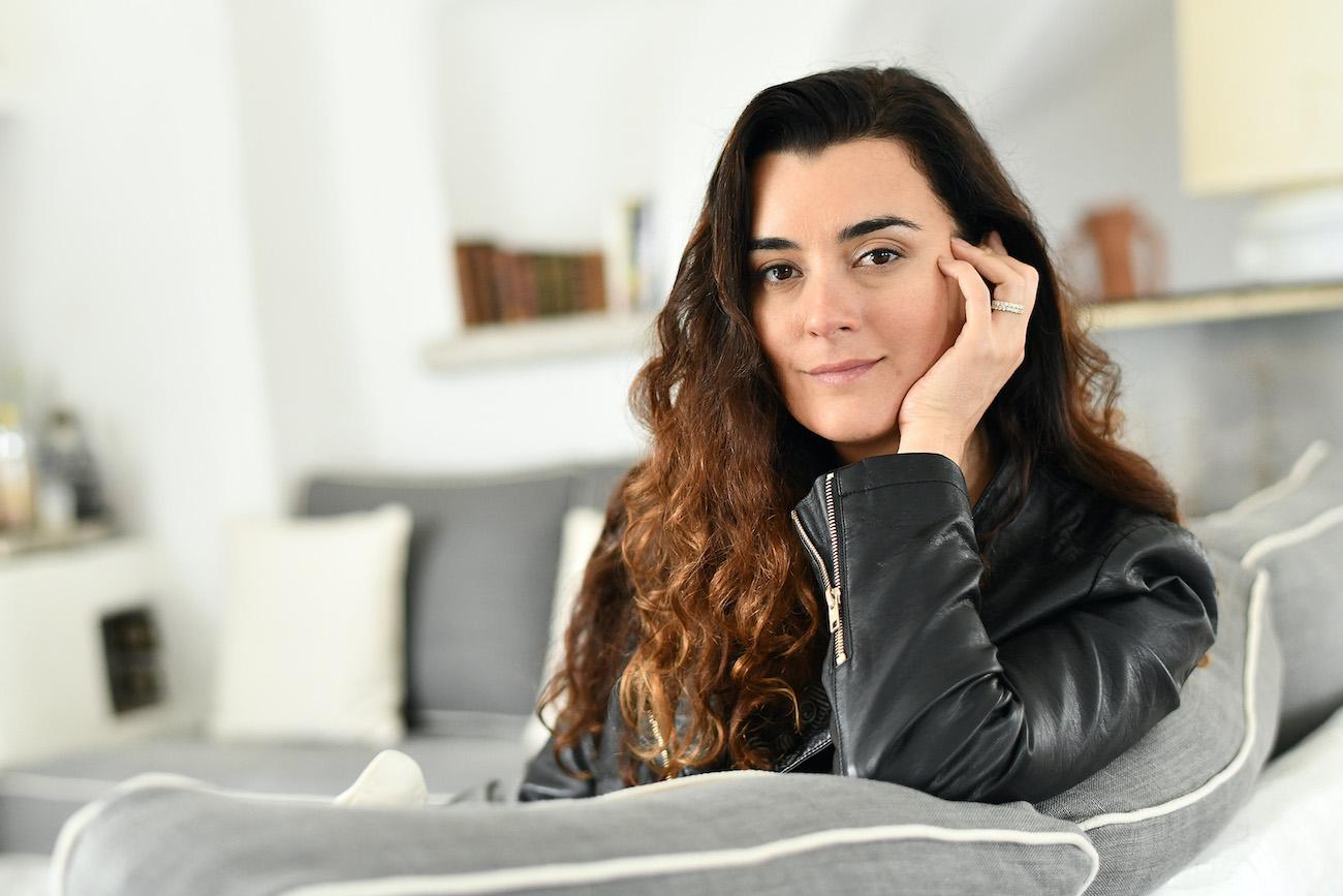 1300x867 Does Cote de Pablo Have Any Roles