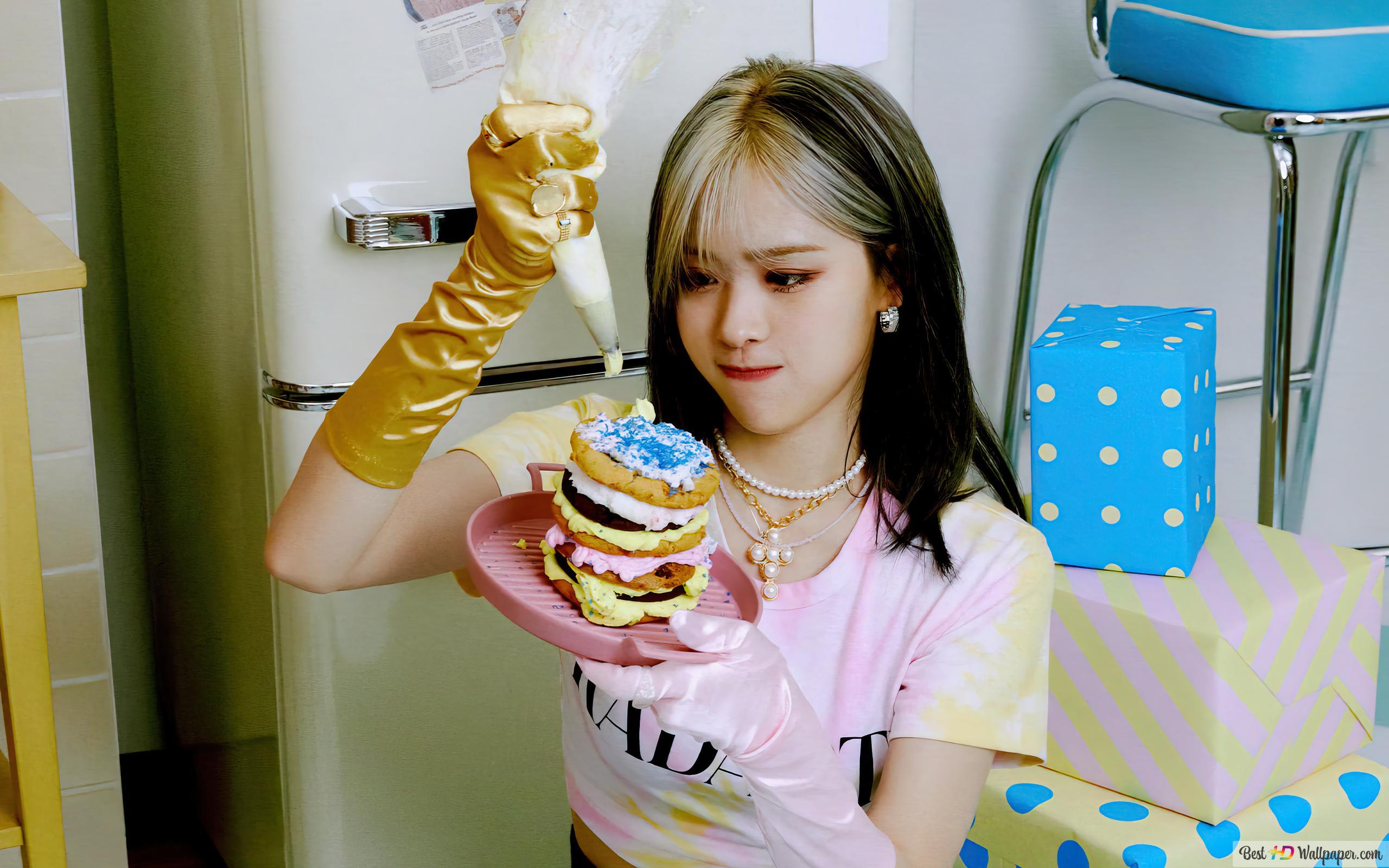 2560x1600 ITZY's Ryujin in 'LOCO' MV Photohoot