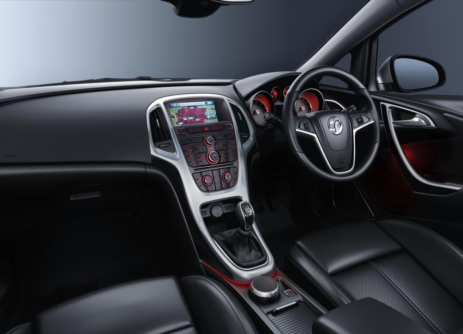 1600x1154 2011 Vauxhall Astra Interior HD Wallpaper