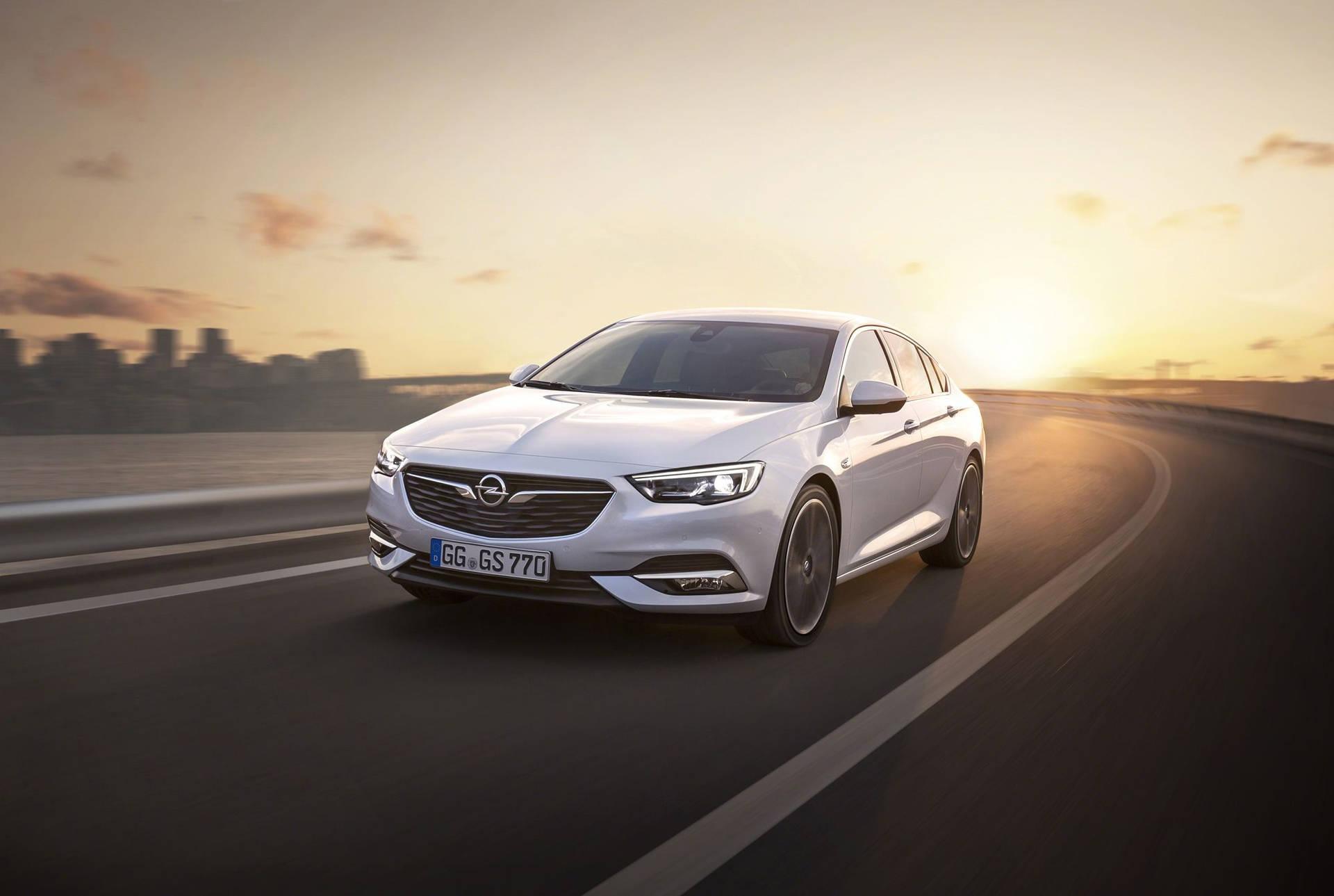 1920x1289 Opel Wallpaper
