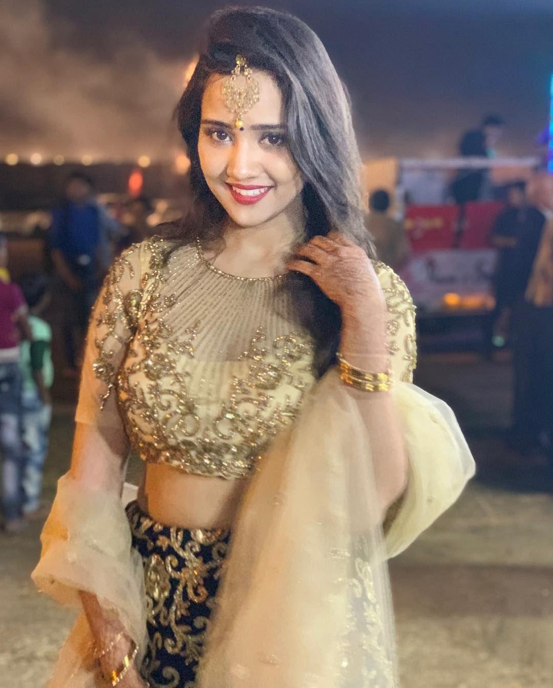 1080x1345 Ashi Singh Wallpaper