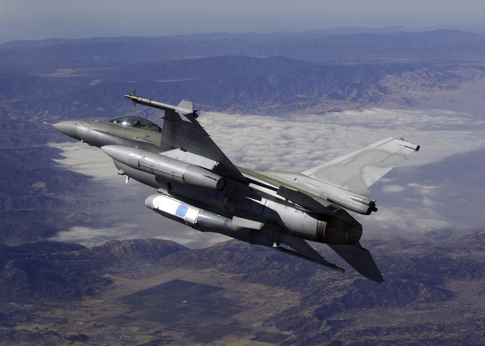 1600x1143 Pakistan Air Force Wallpaper