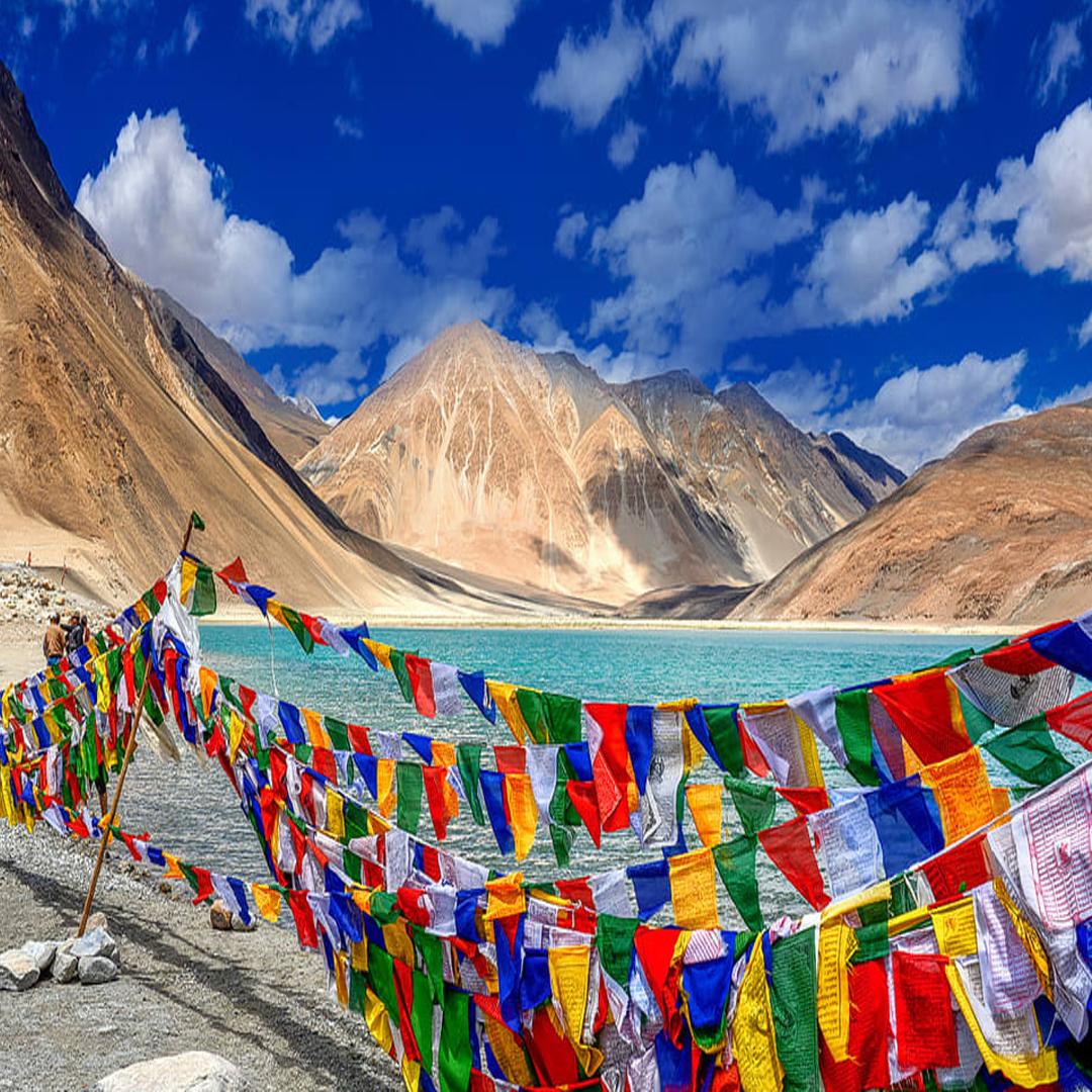 Leh Ladakh Wallpaper - photos and vectors