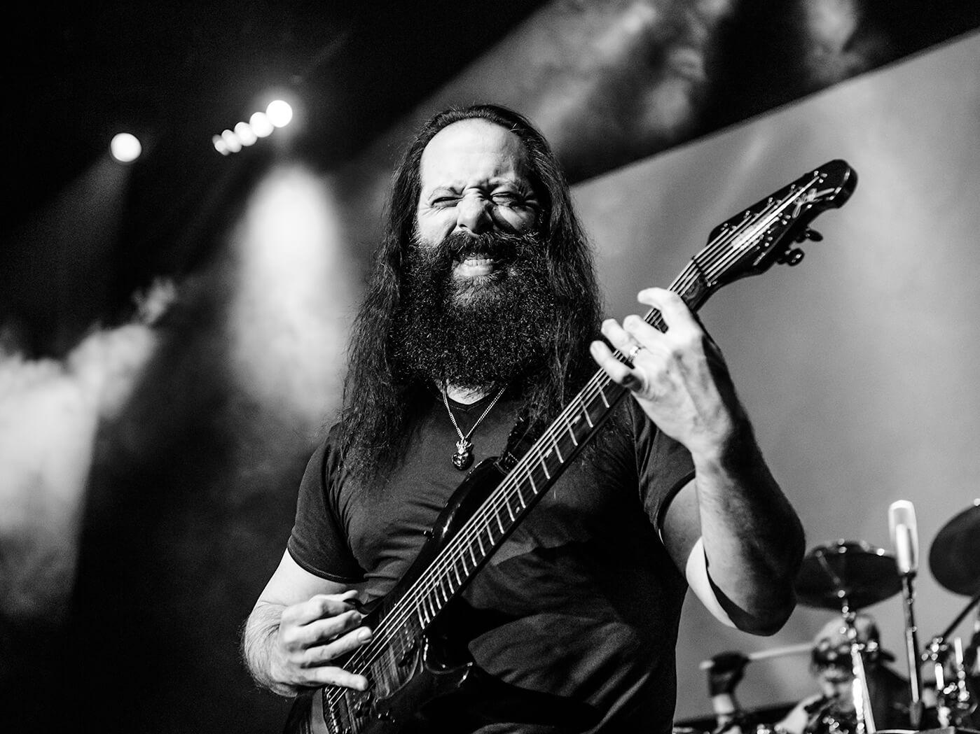 John Petrucci Explains Why He Doesn't Want to Make Music That's Appealing  to the Masses, Reveals What He Thinks of First Dream Theater Album Today |  Music News @ Ultimate-Guitar.Com