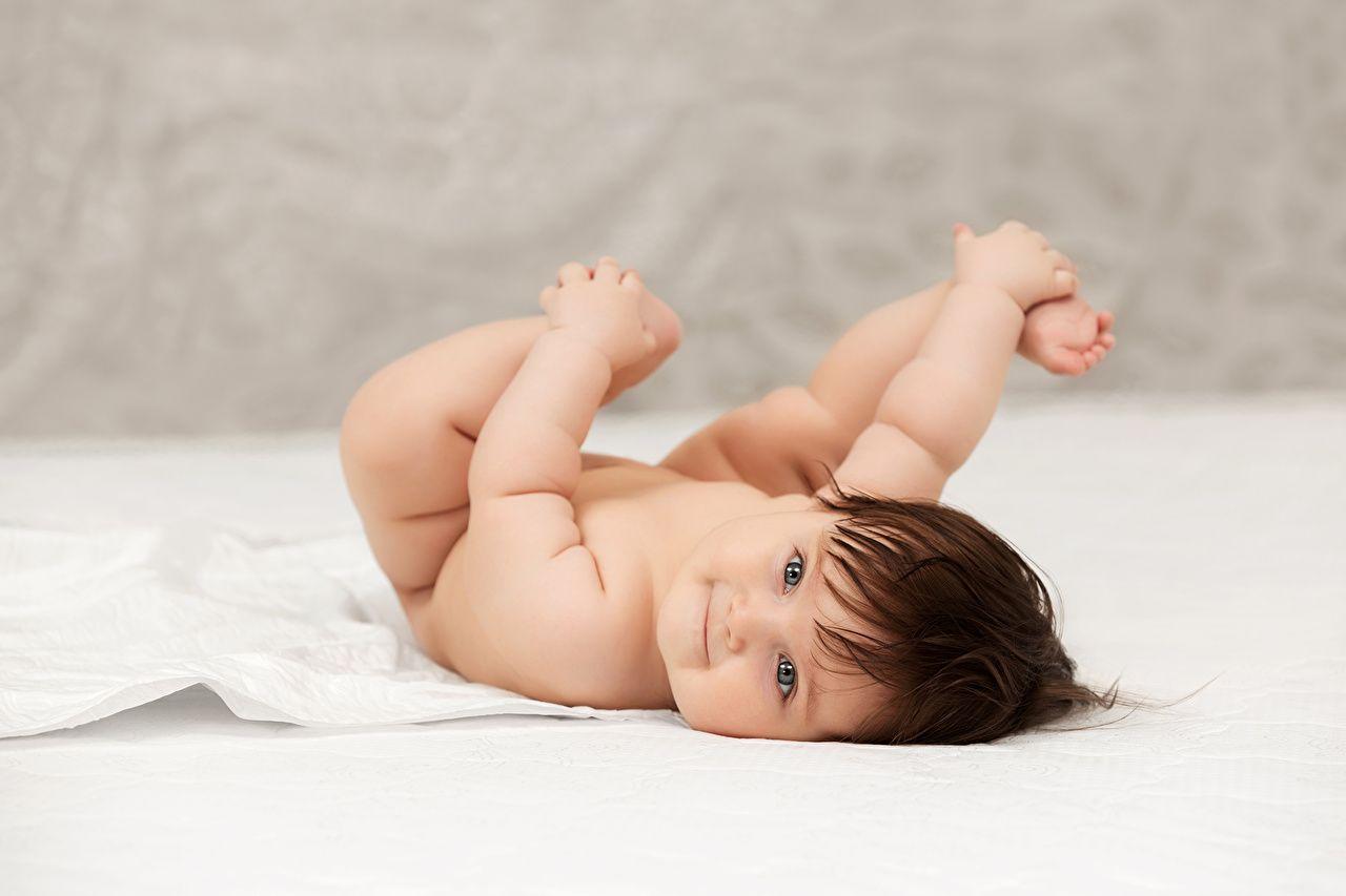 1280x853 Wallpaper Infants Children Hands Glance
