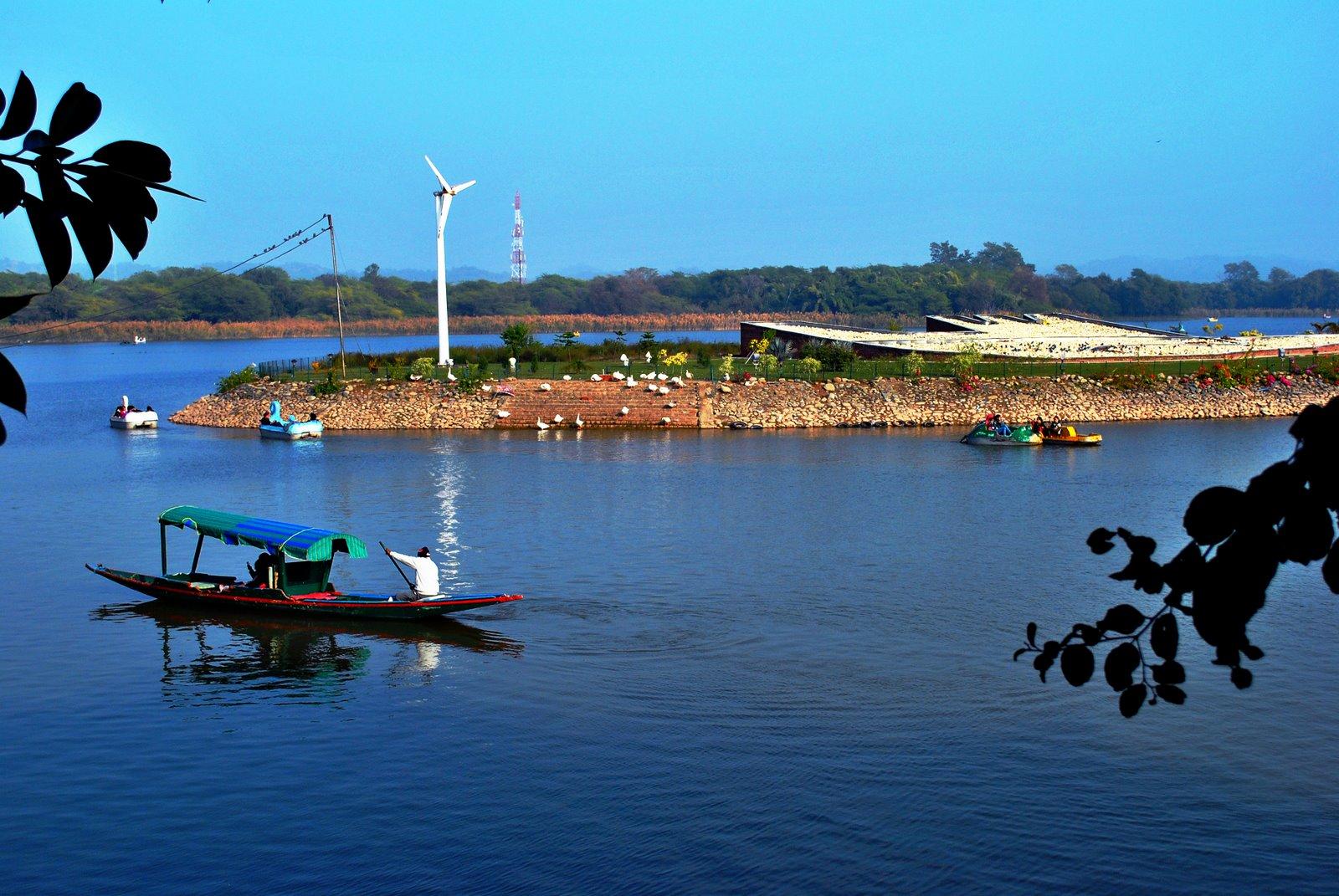 1600x1071 SUKHNA LAKE Photo, Image and Wallpaper, HD Image, Near