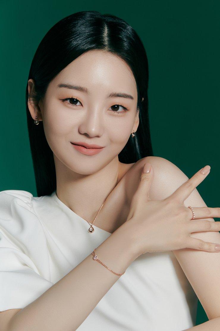 740x1110 Cho Yi Hyun Gallery (조이현) HanCinema