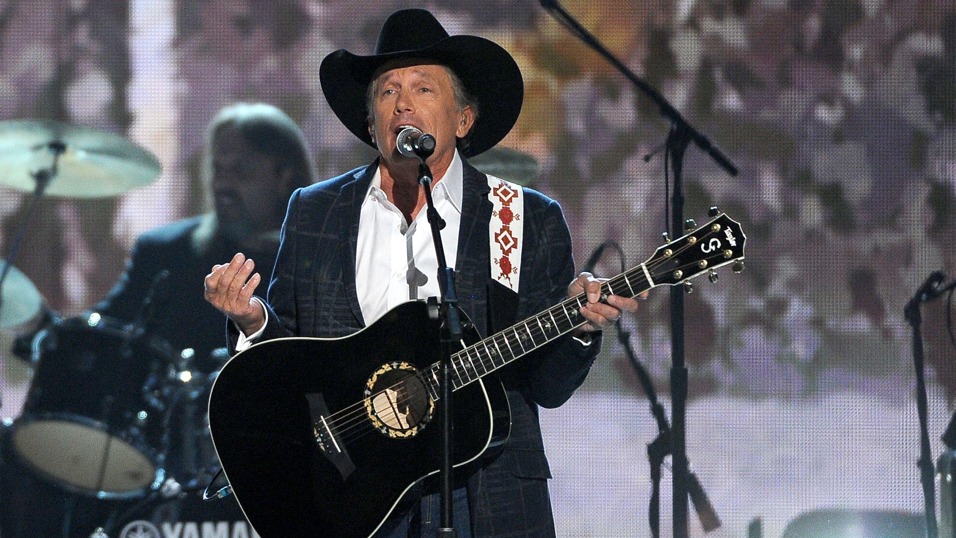 American Express Early Access George Strait - 8yve056