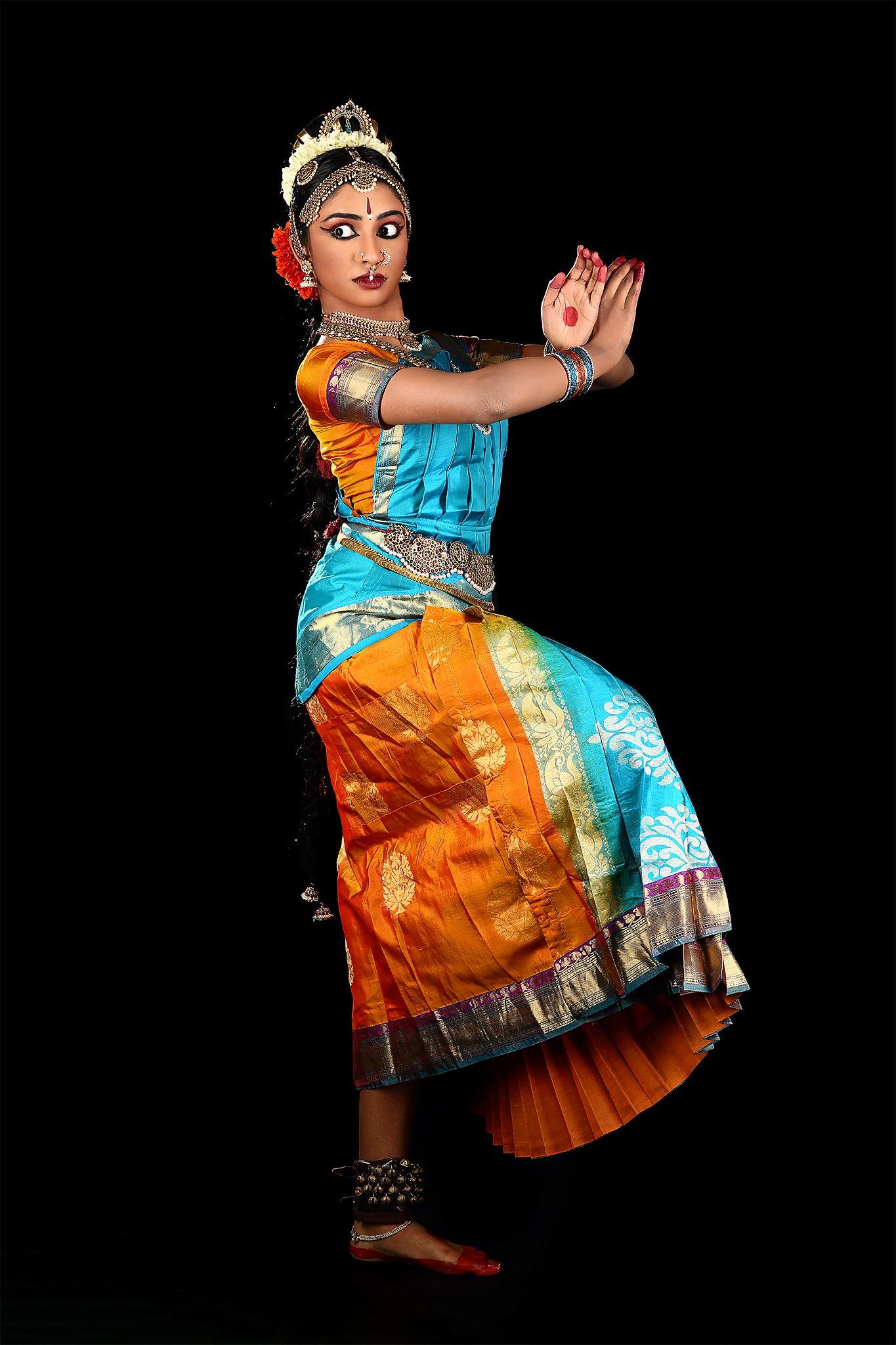 Kuchipudi Wallpapers - Top Free Kuchipudi Backgrounds - WallpaperAccess