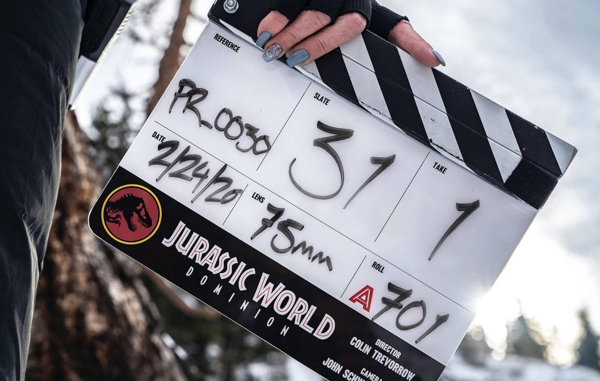 1920x1219 Download Jurassic World Dominion Clapperboard Wallpaper