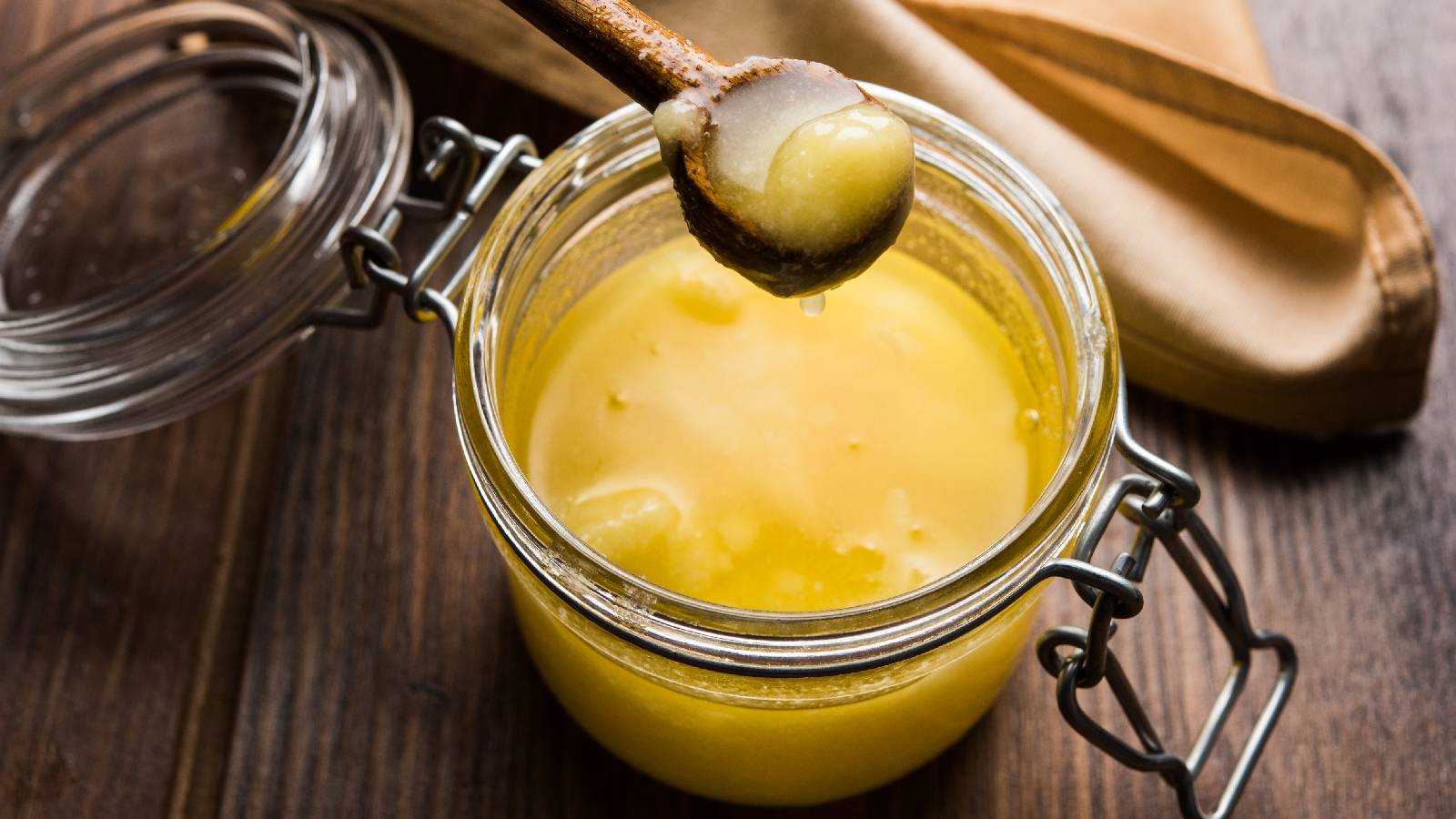 1600x900 How to make ghee? Learn it with these 5 simple steps