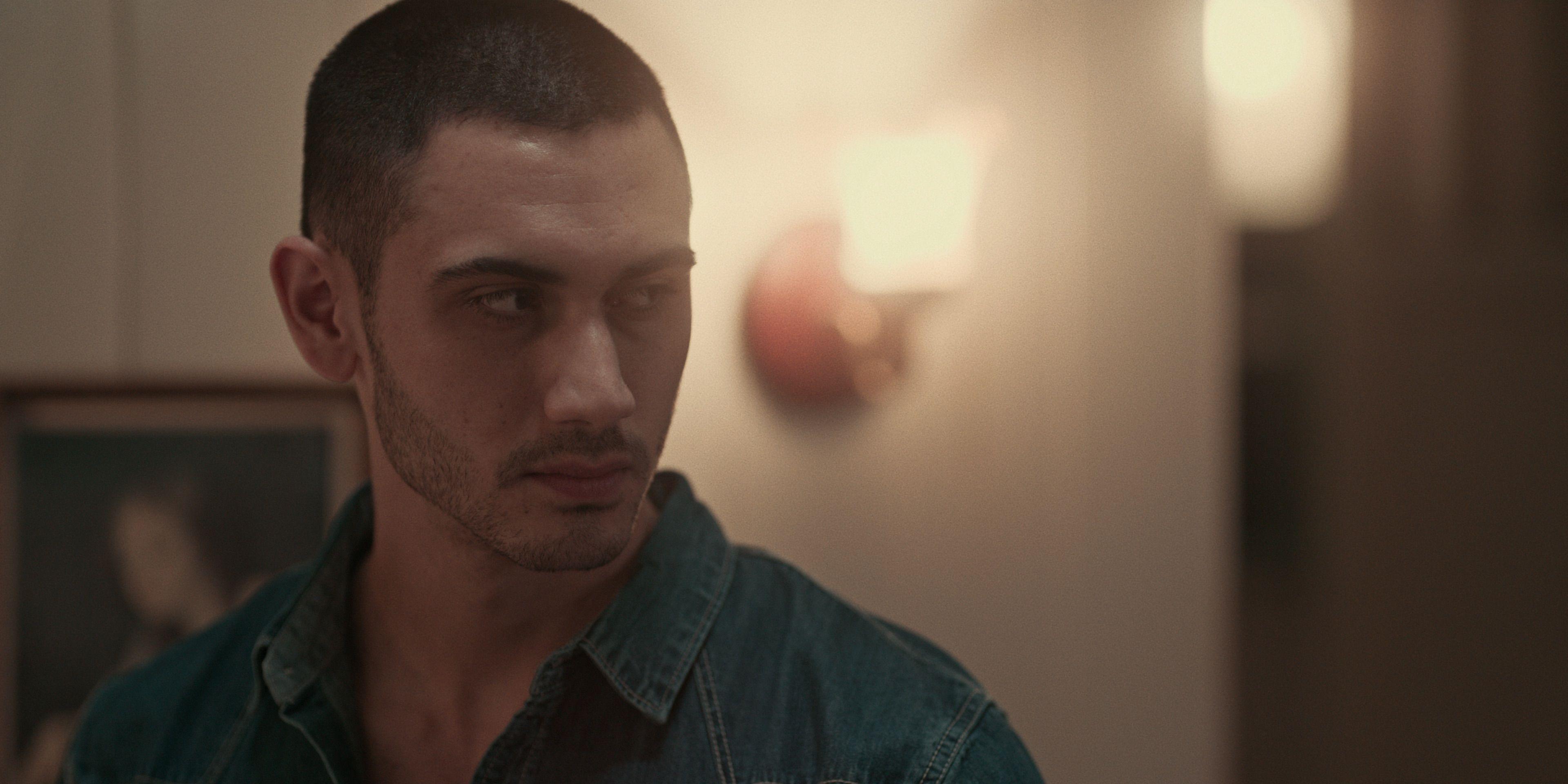 3840x1920 Who Is Darío Guerra on 'Dark Desire?' All About Alejandro Speitzer