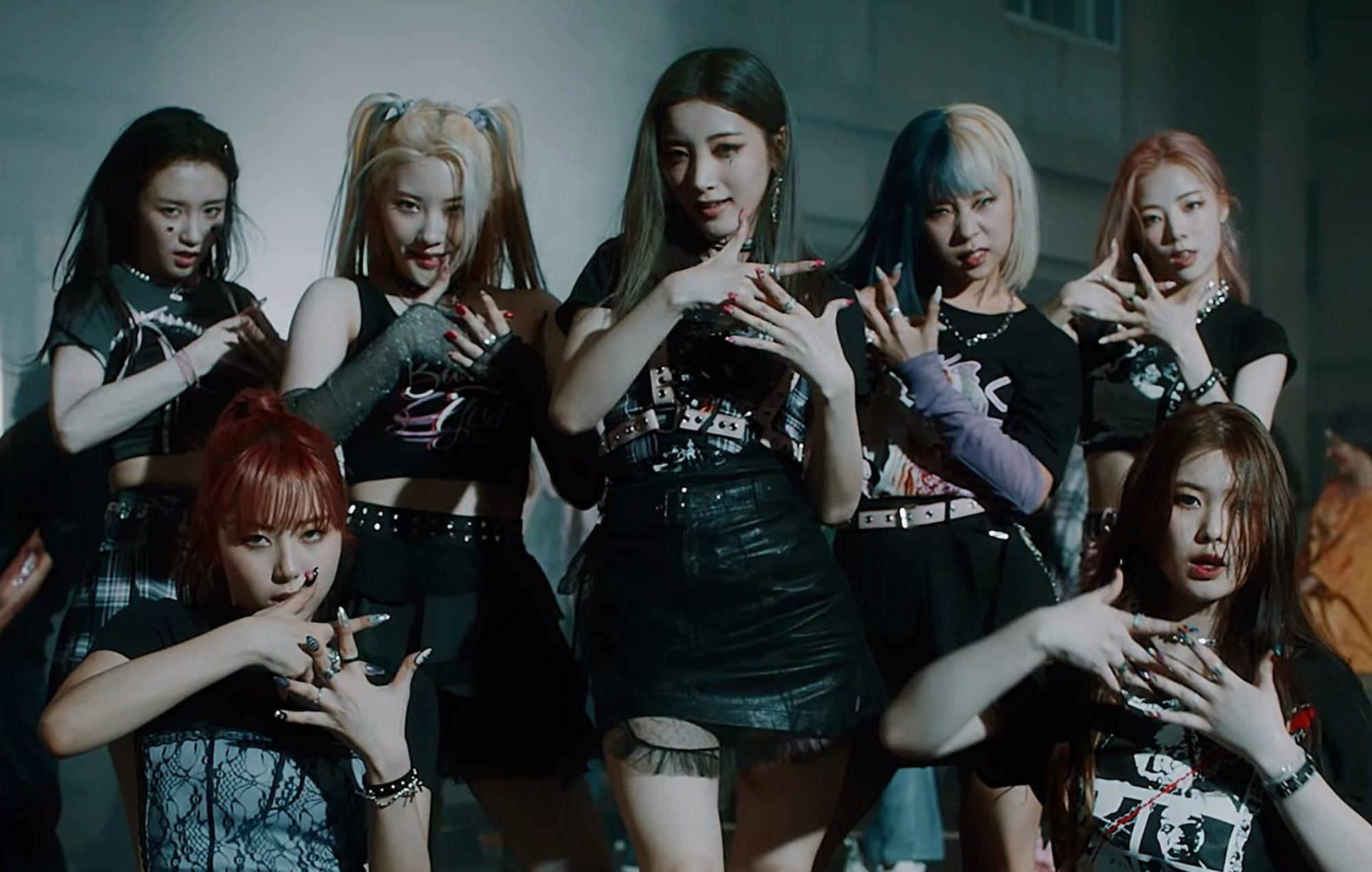 2000x1270 Zombie Purple Kiss Wallpaper