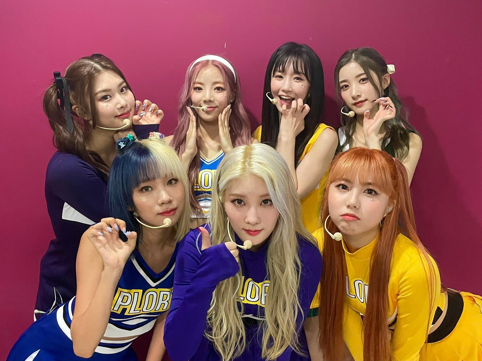 2048x1536 PURPLE KISS Twitter Update at Music Core