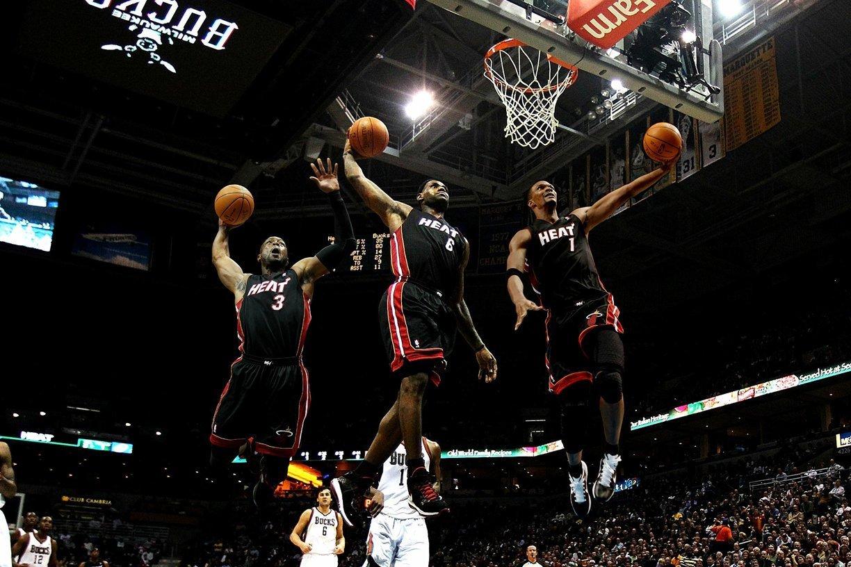 1224x816 Photo posters Dwyane Wade Chris Bosh Lebron James Miami Heat Basketball Limited Print 16x20: Posters & Prints