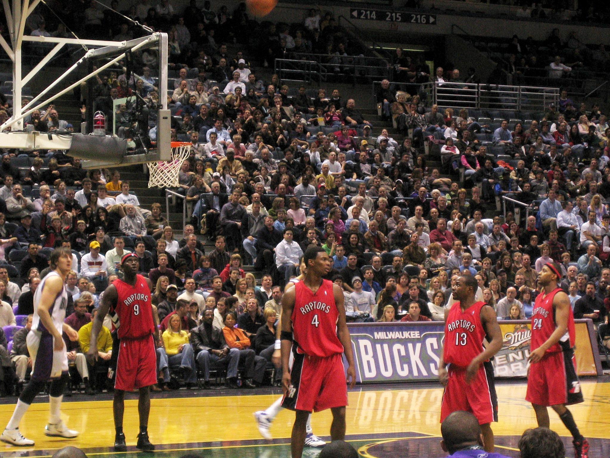 2048x1536 Chris bosh