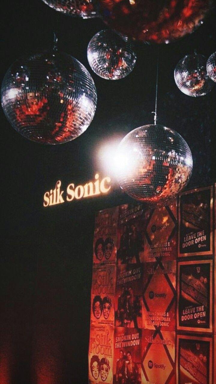 720x1280 Silk Sonic wallpaper. Mars wallpaper, Bruno mars, Mars poster